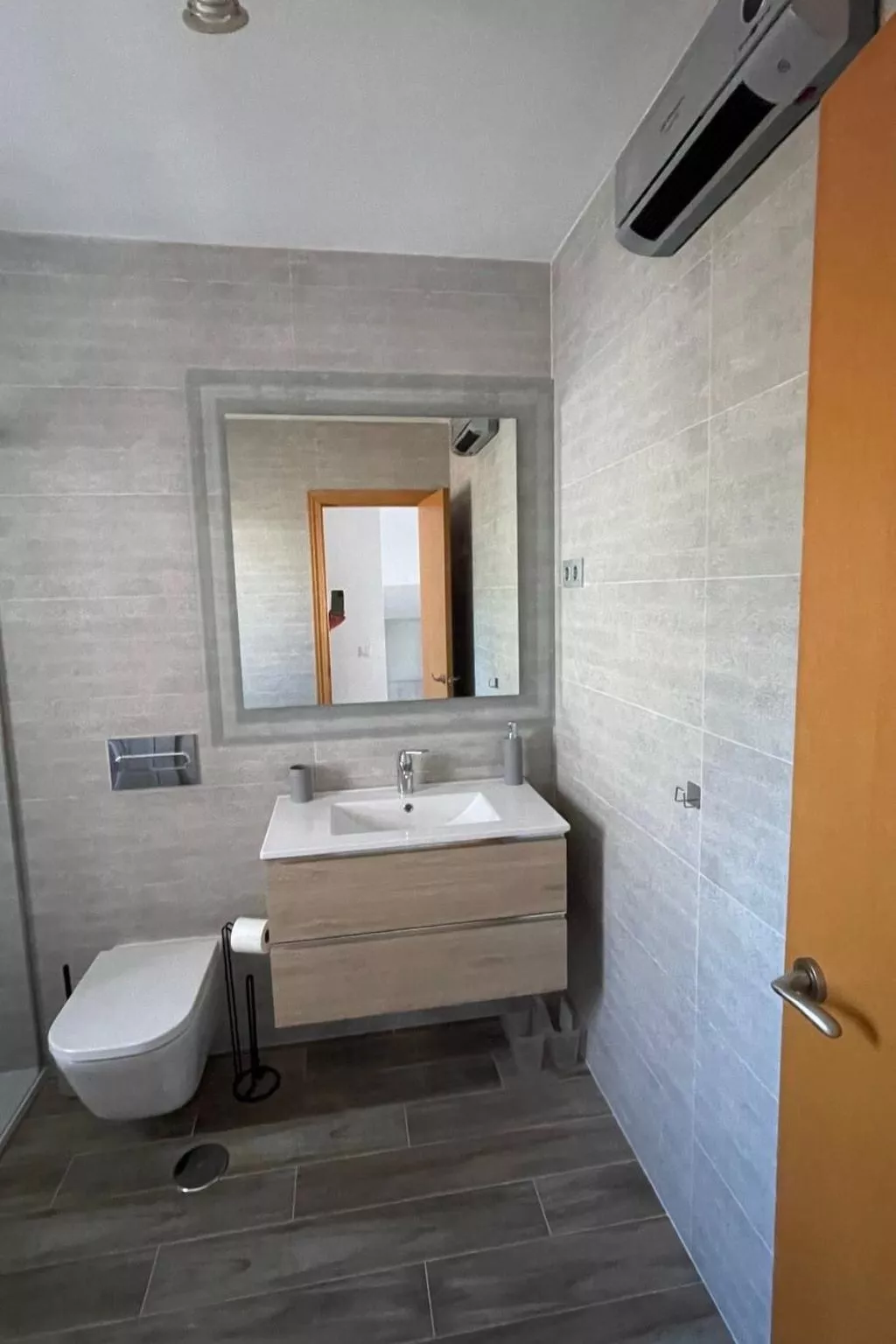 Villa "Casa Mar y Sol" mit Gemeinschaftspool-Binnen