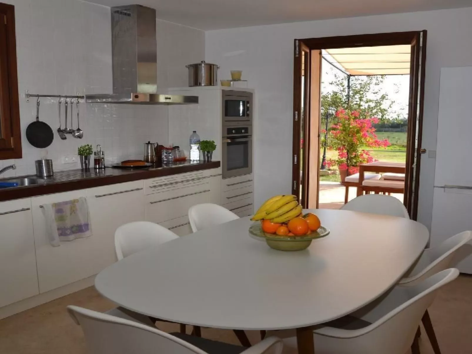 Sohn Fred, Campos-Binnen