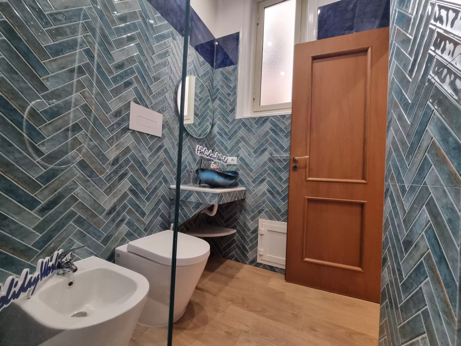 Kala Flat von Holiday World-Image-tags.info