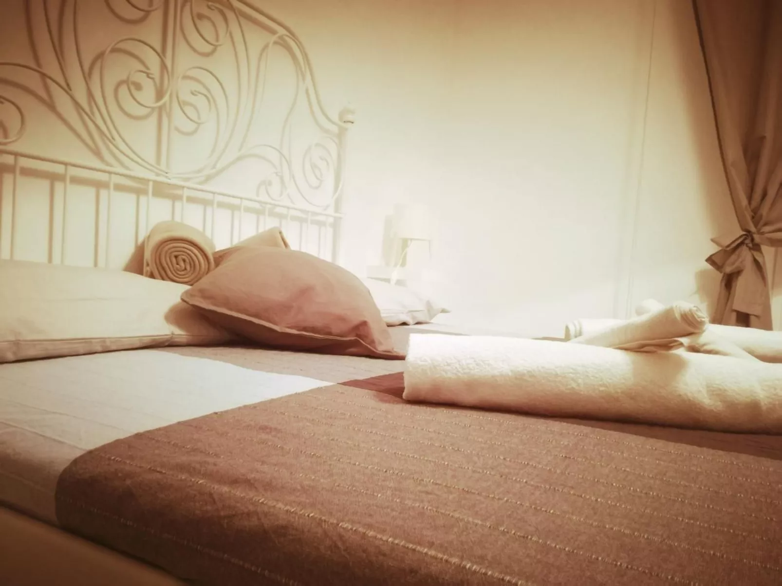 'Rhome Sweet Rhome-Binnen