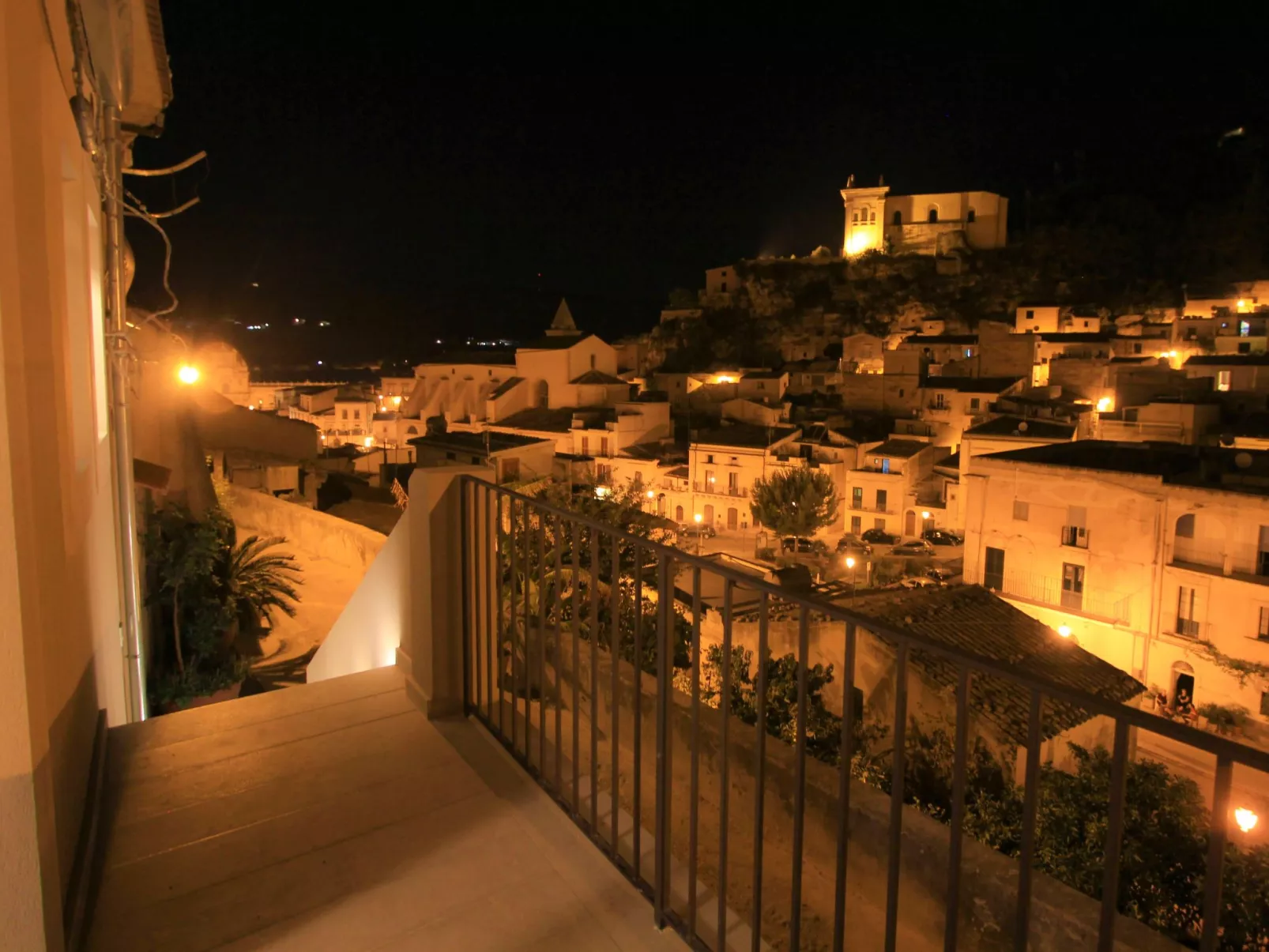 Aristoteles, Wohnung mit Blick in die Nähe des Zentrums von Scicli-Image-tags.info