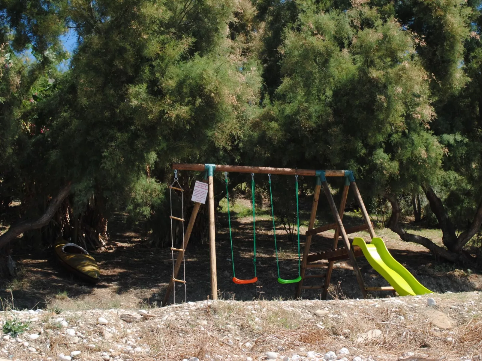 Ruhige Ferienwohnung in Sciacca mit Terrasse, Garten und Grill und Meerblick-Buiten