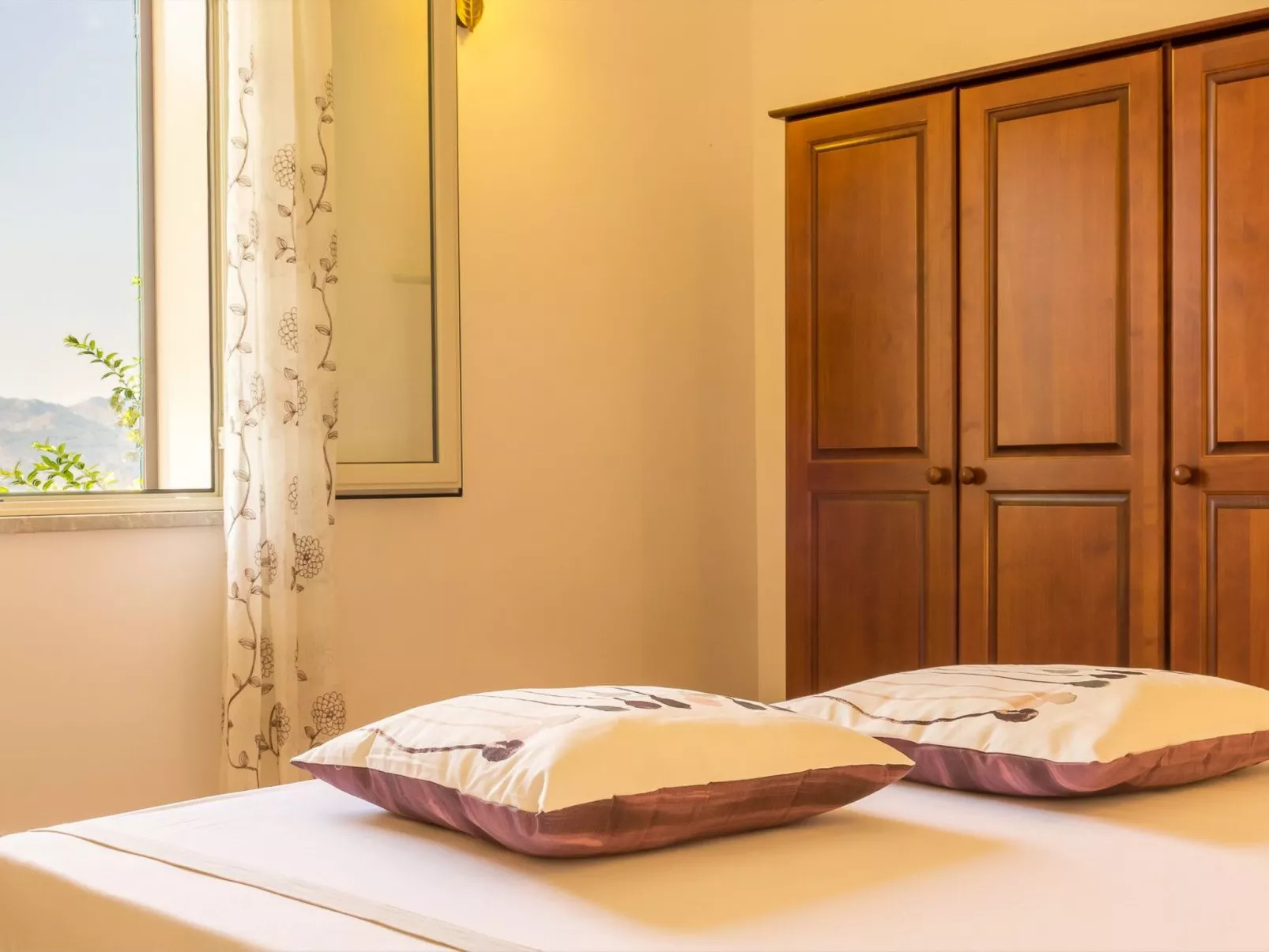 In Castelmola mit Privatem Pool-Binnen