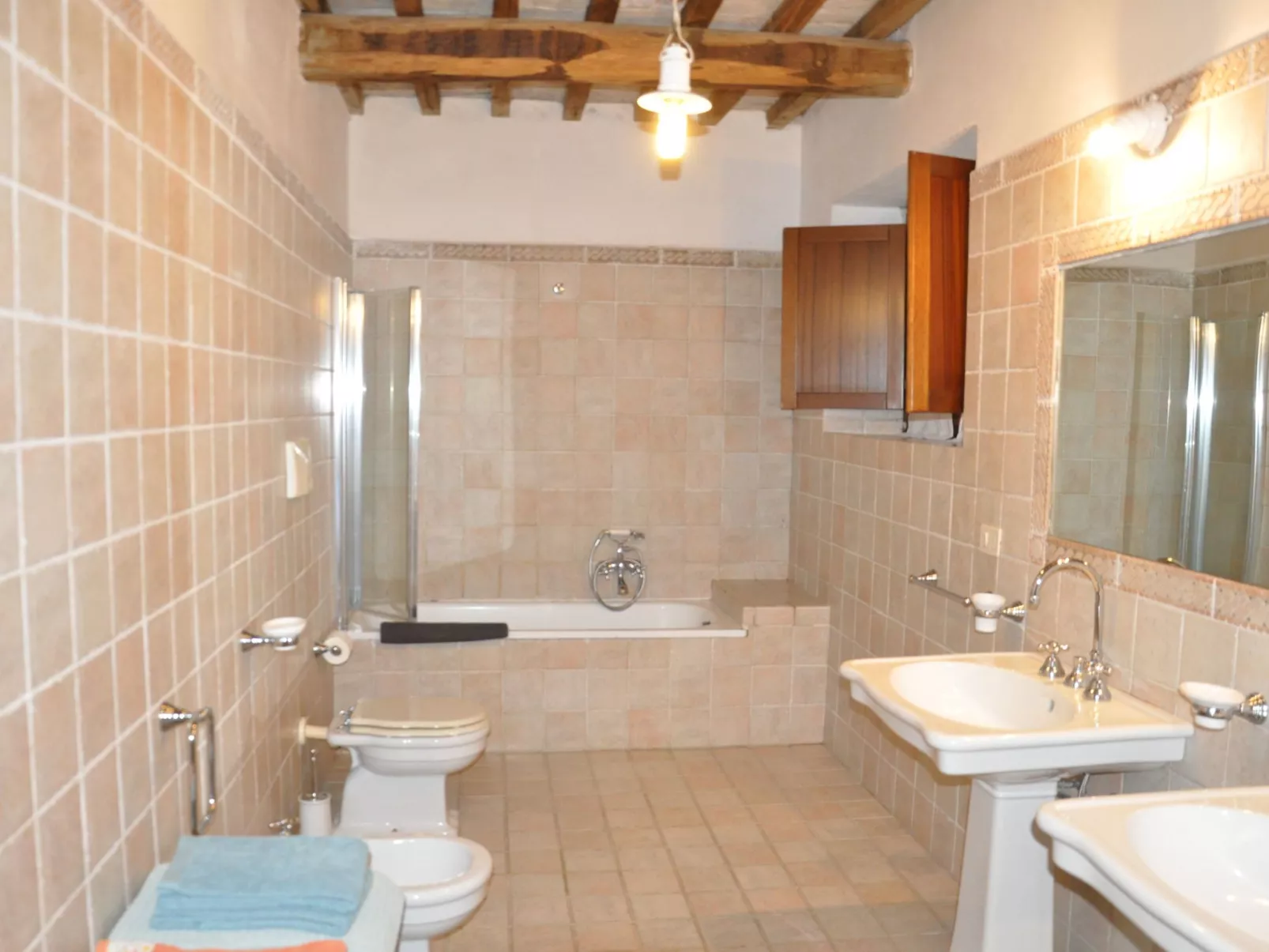 In Acquapendente mit großem Garten - Binnen