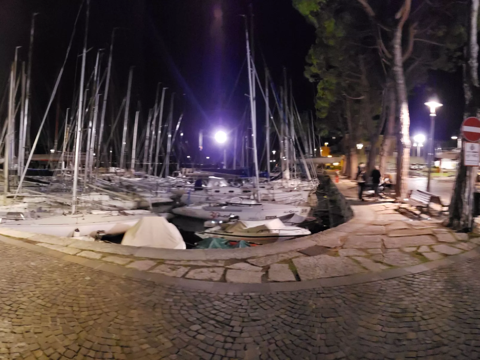 Zwei-Zimmer-Wohnung Gardasee Gargnano-Buiten