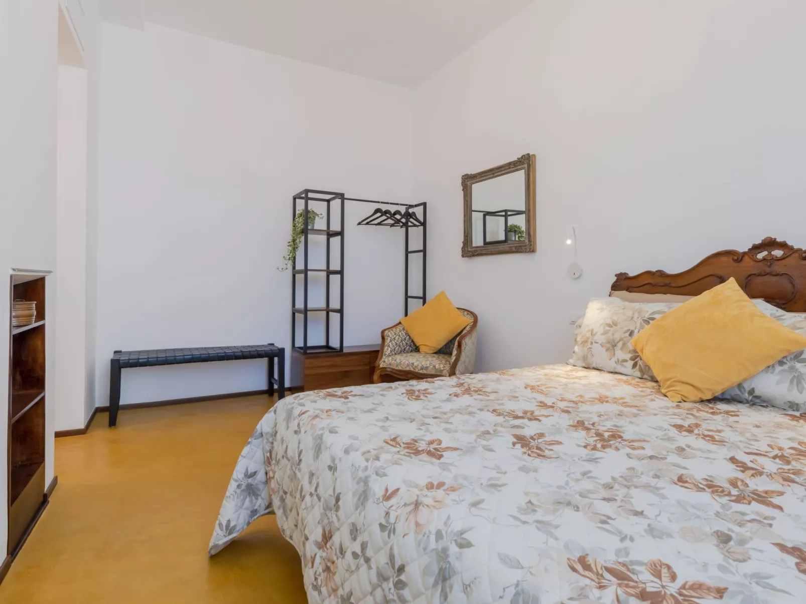 Casa dell'Aviatore große Gartenterrasse-Binnen