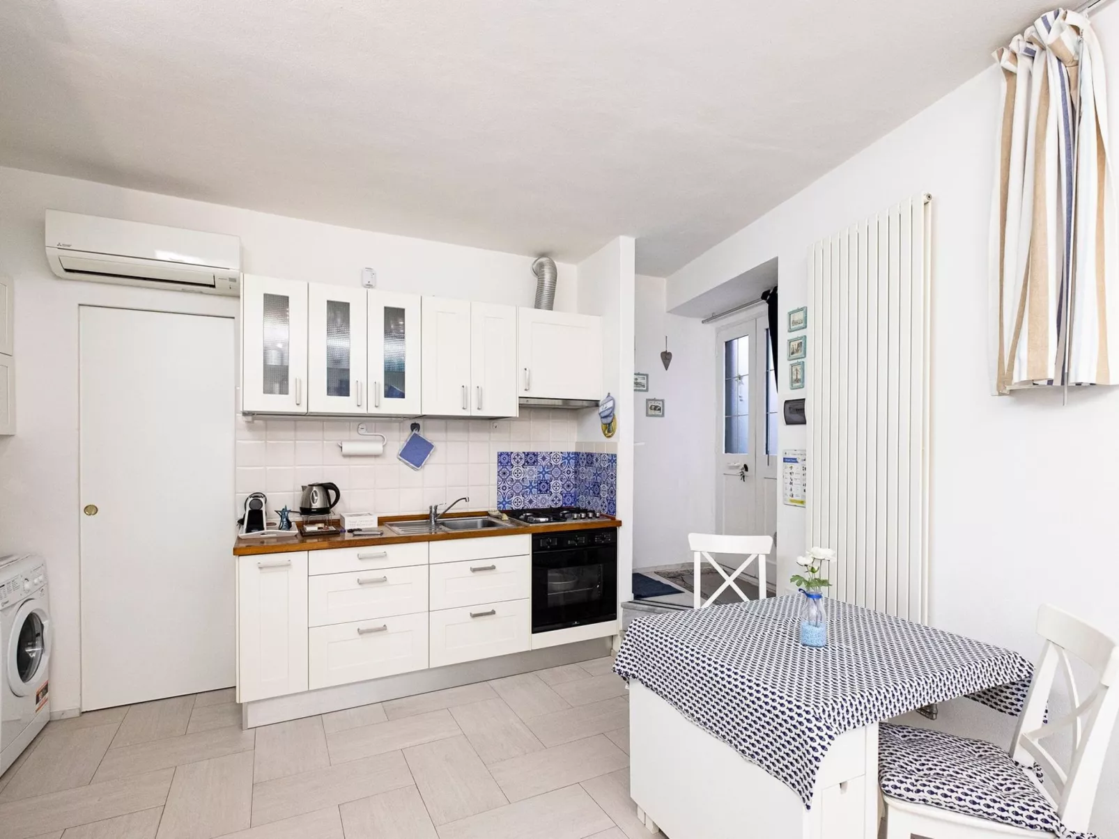 Wohnung 'Casa Pervinca' in der Nähe des Strandes-Binnen