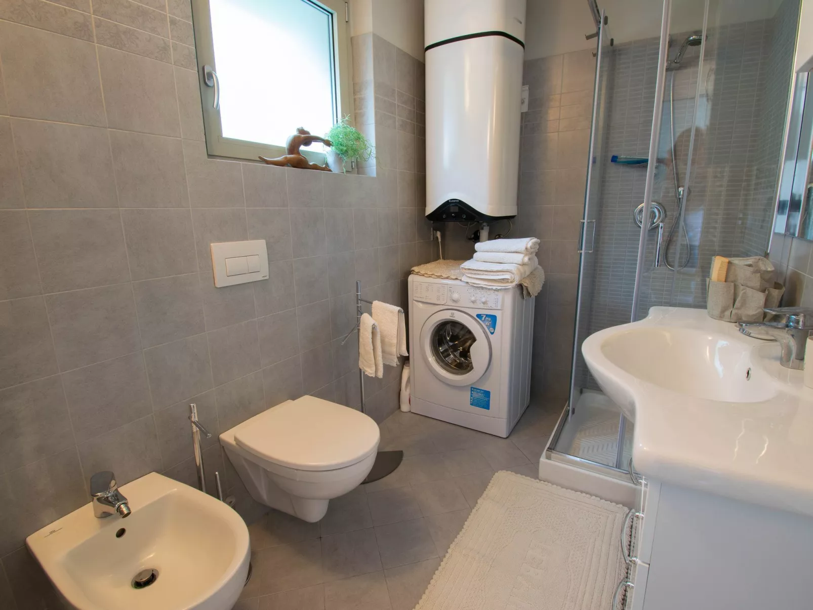 Wohnung mit Panaoramaterrasse und Pool-Binnen