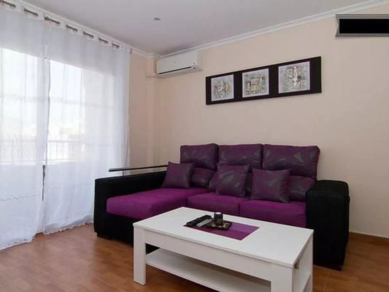 Wohnung mit Balkon-Image-tags.info