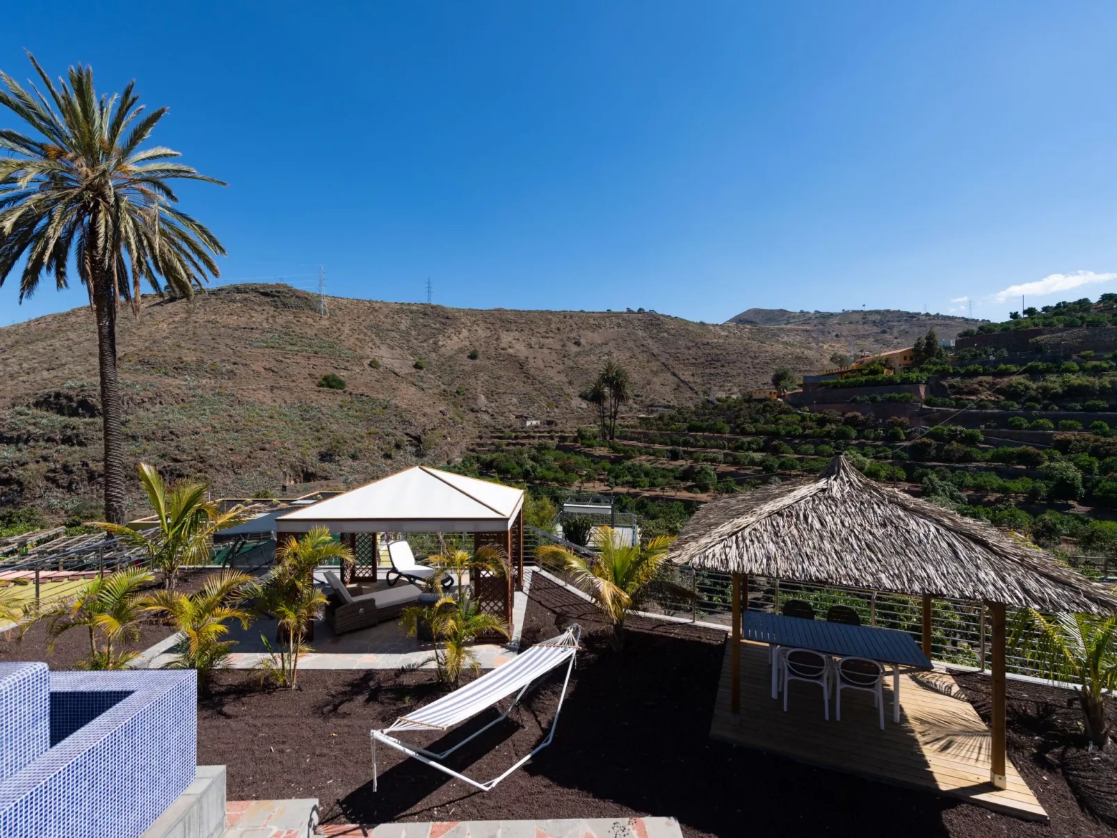 FINCA OASE - 2-Buiten