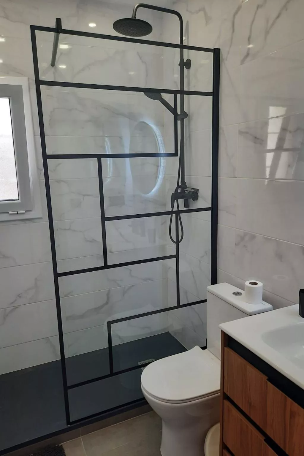 Luxuriöse Wohnung cau del llop-Buiten