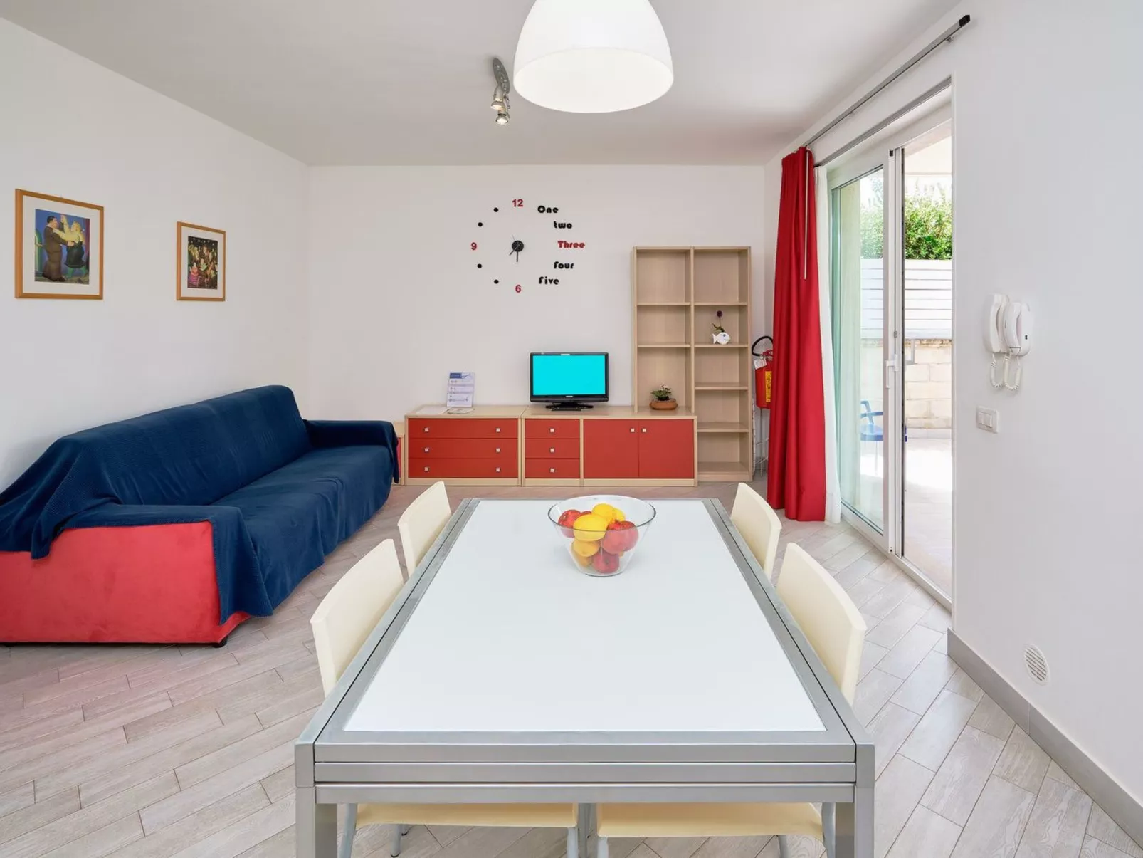 In Marina Di Ragusa mit Terrasse, Grill und Garten-Image-tags.info