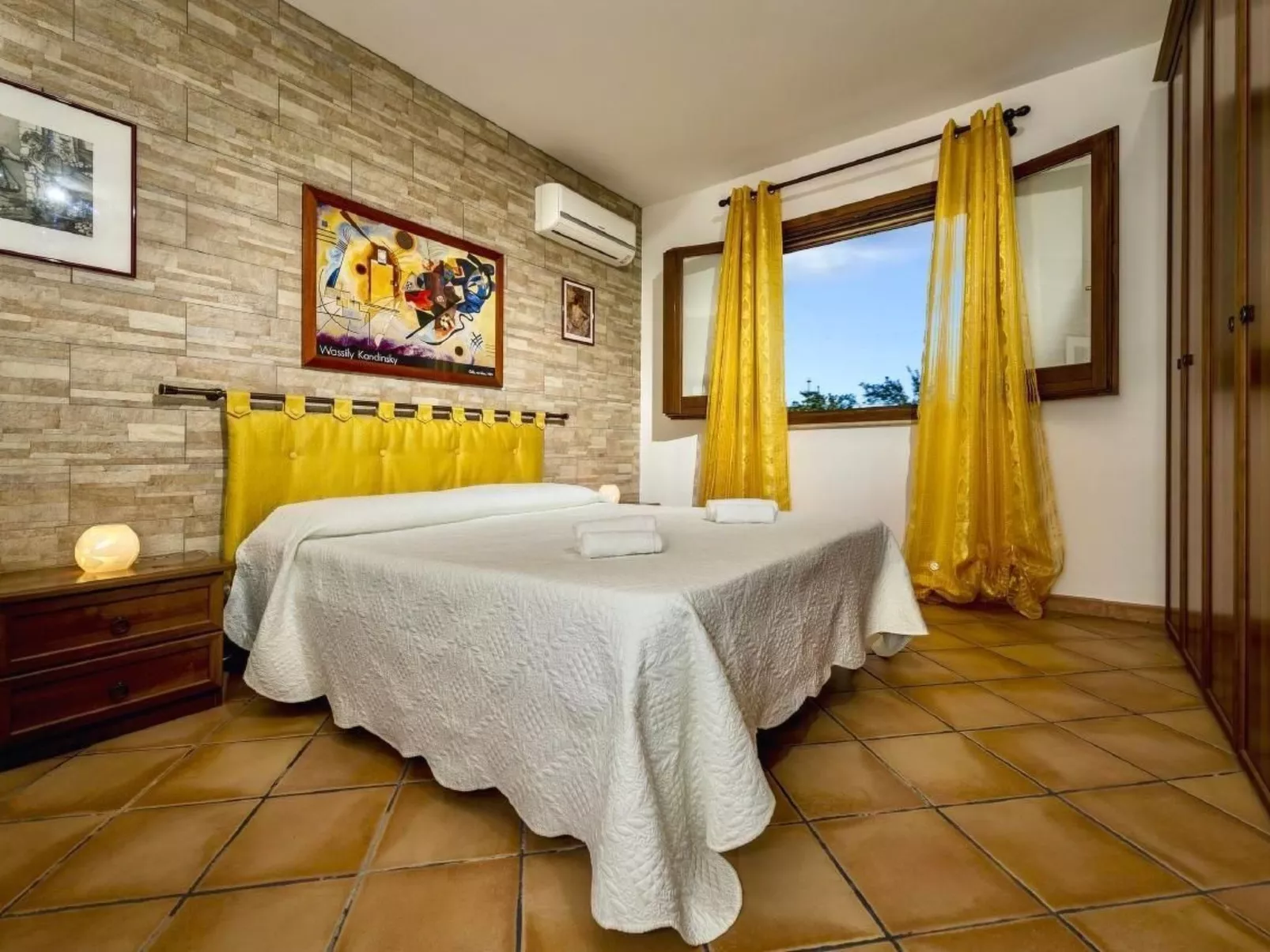 "Flavia" mit eigenem Pool-Image-tags.info