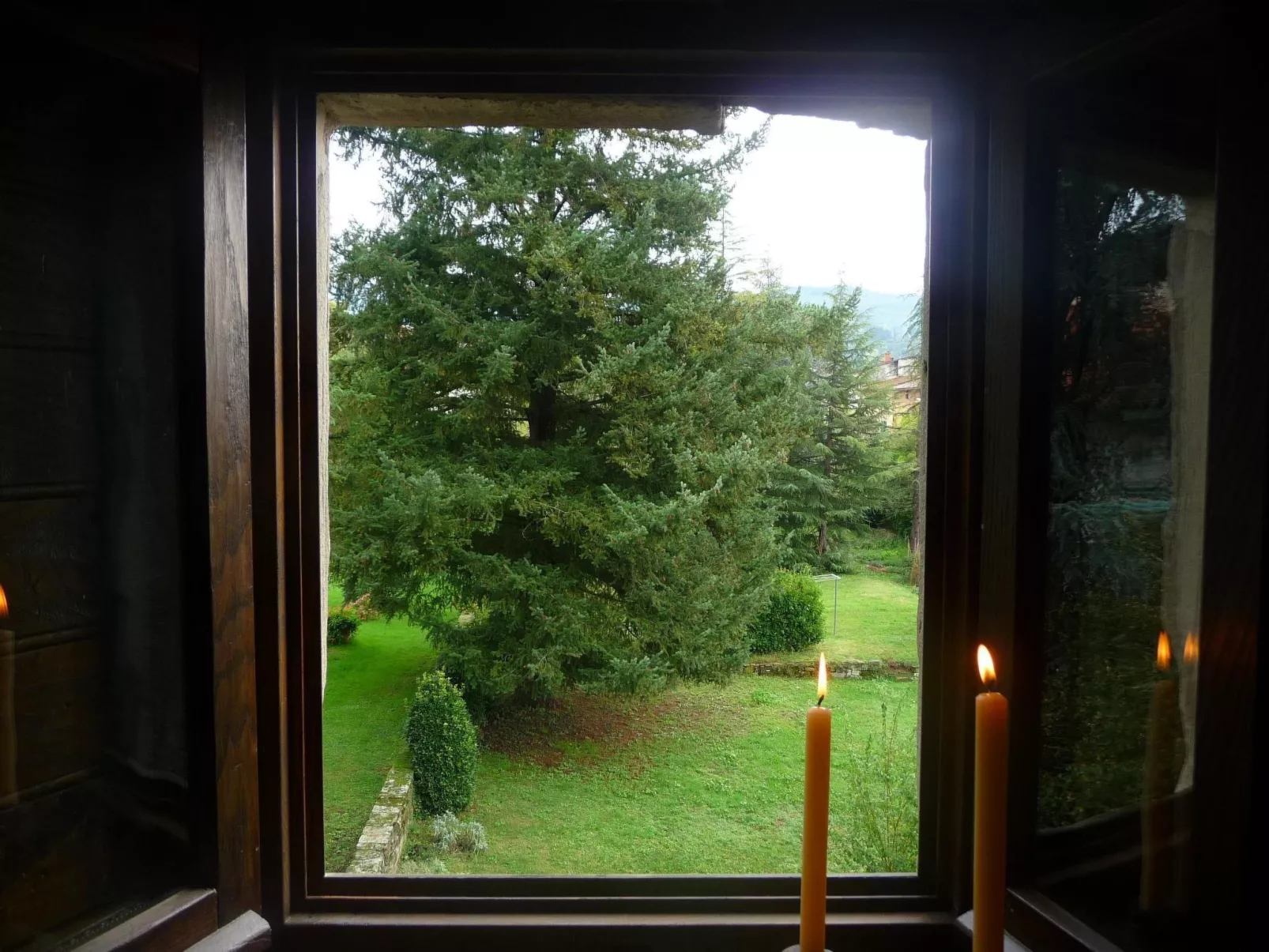 Medieval Tower mit Whirlpool auf der Dachterrasse-Image-tags.info