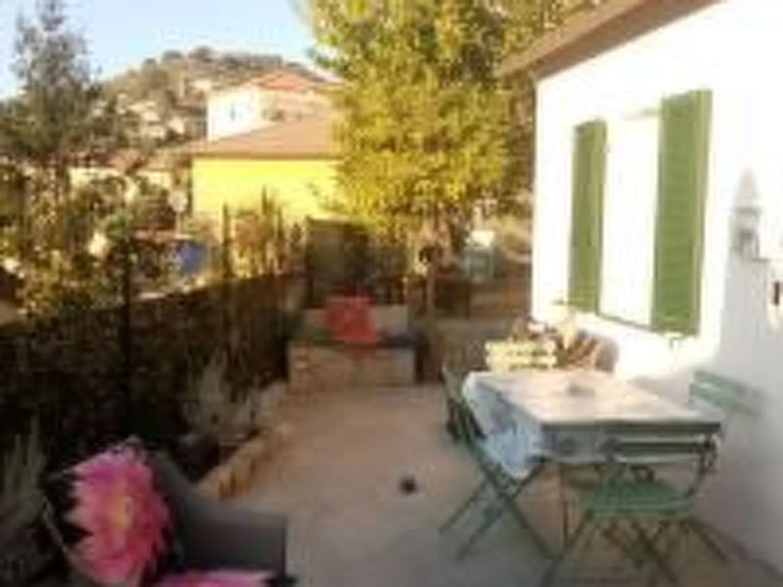 Malerisches freistehendes Haus 800 m vom Meer entfernt-Buiten