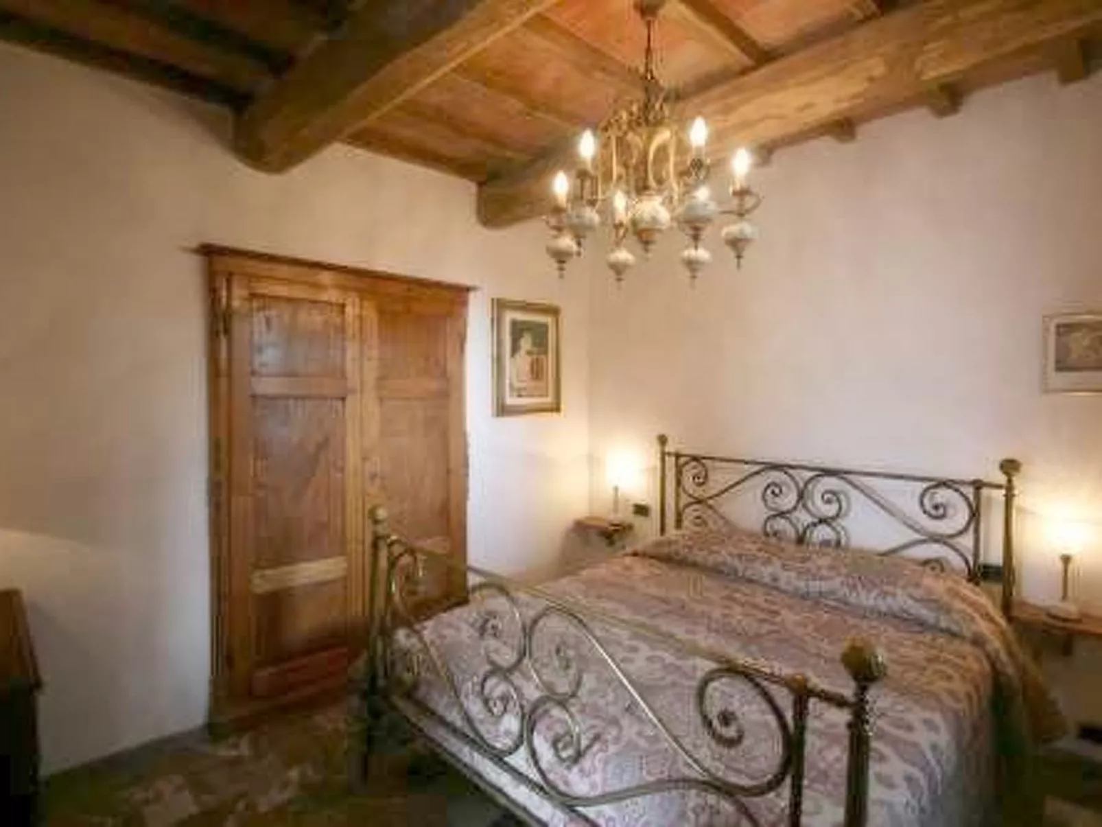 Villa Panzalla Kapelle-Binnen