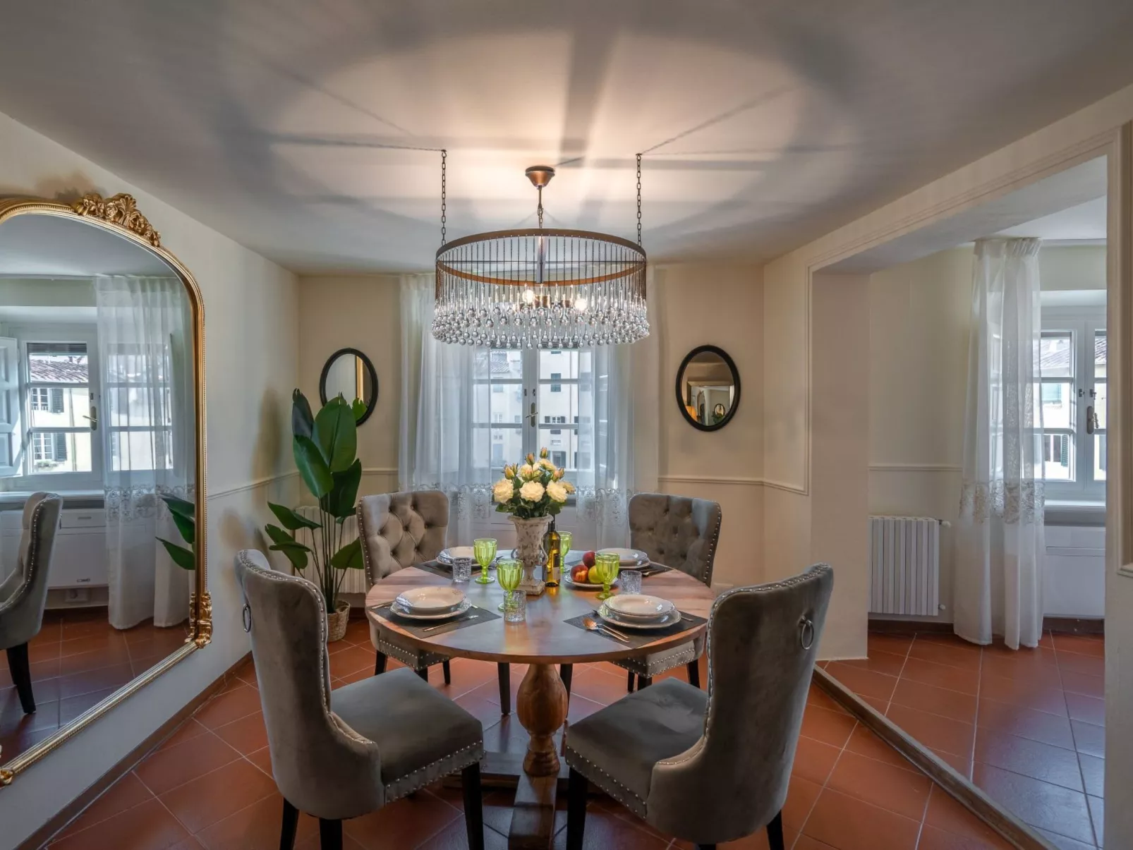 Elegante Wohnung im Zentrum von Lucca-Image-tags.info