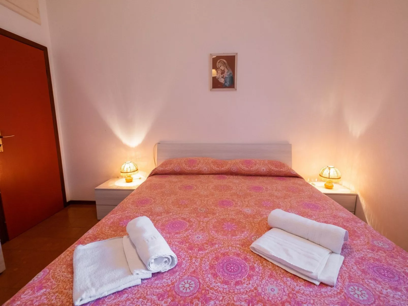 VILLA AZZURRA 1°-Binnen