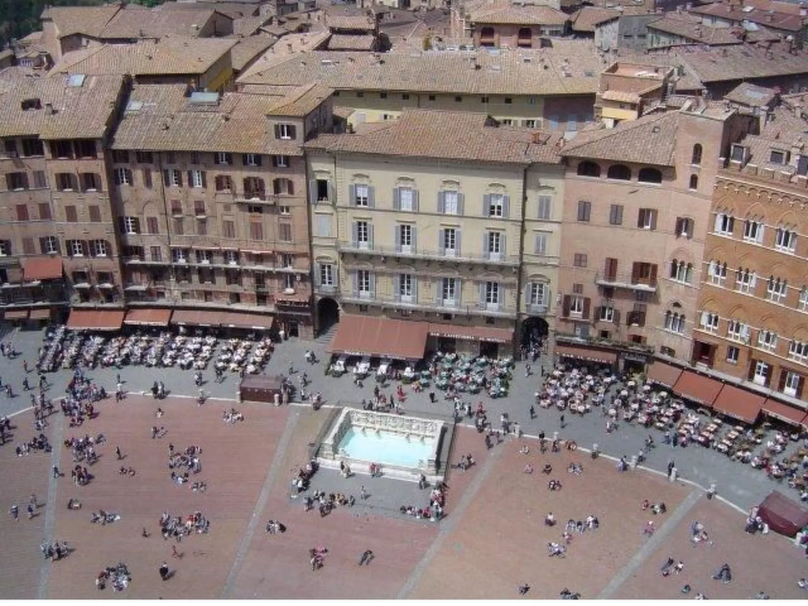 Mobilheim "Toscane1" mit Pool-Buiten