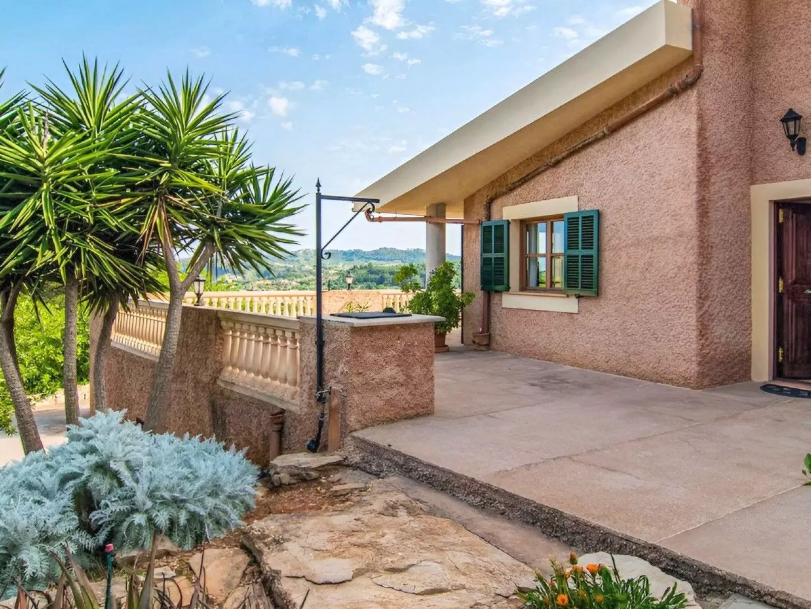 Schöne Finca mit Aussicht, Pool und Jacuzzi-Image-tags.info