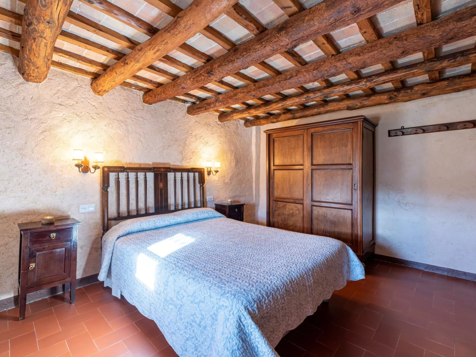 Mit privatem Pool-Binnen