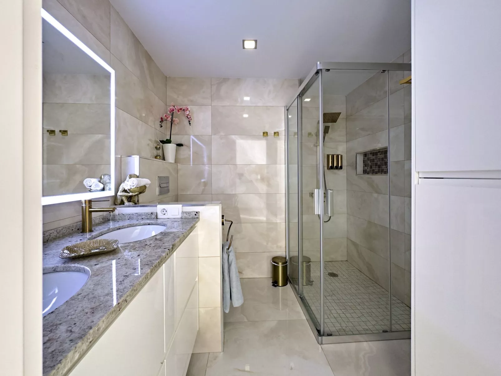 Seaside Serenity, Luxus mit einem Hauch von Gourmet-Binnen