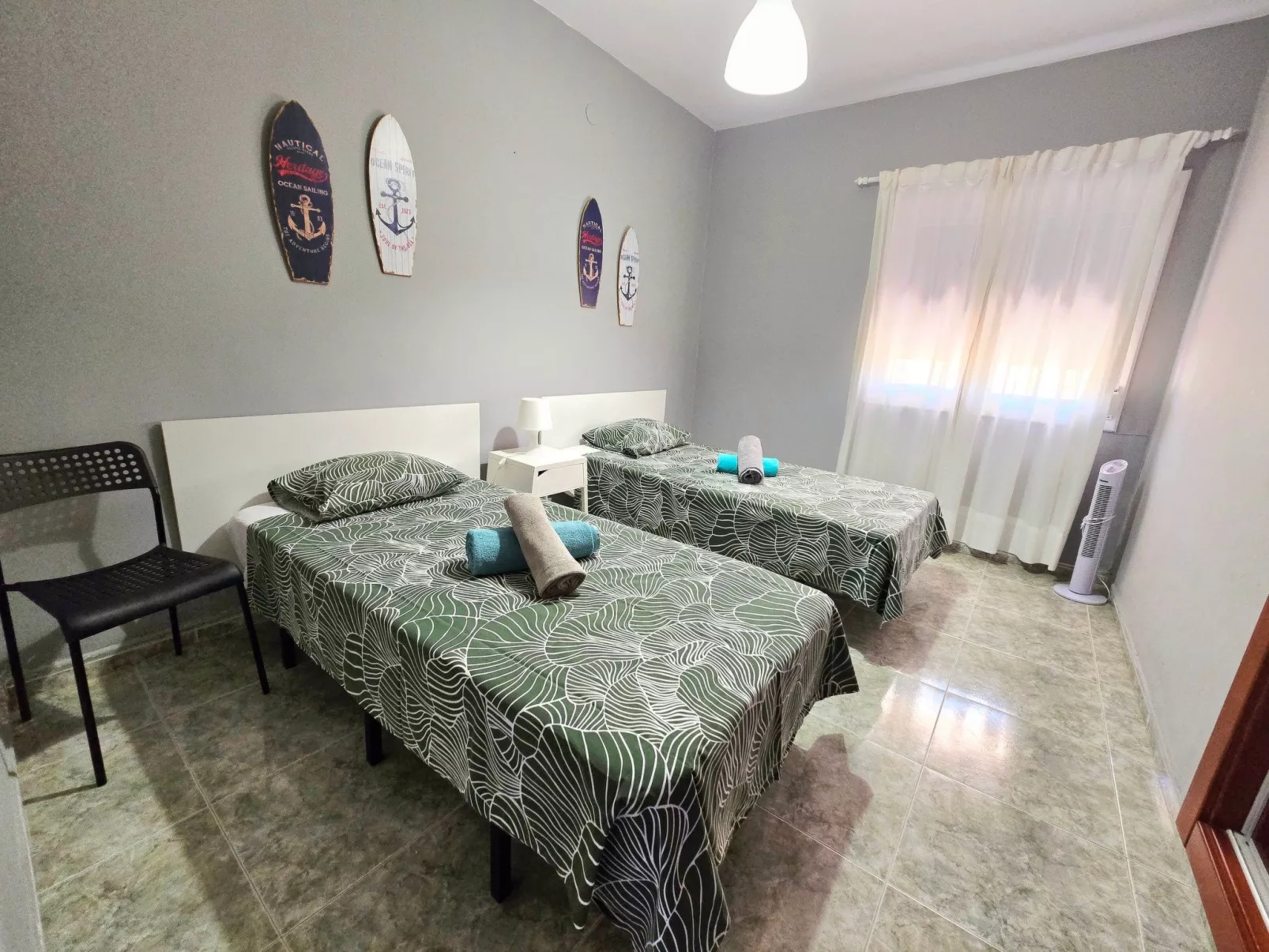 Haus mit Wifi und Terrasse direkt am Strand-Binnen