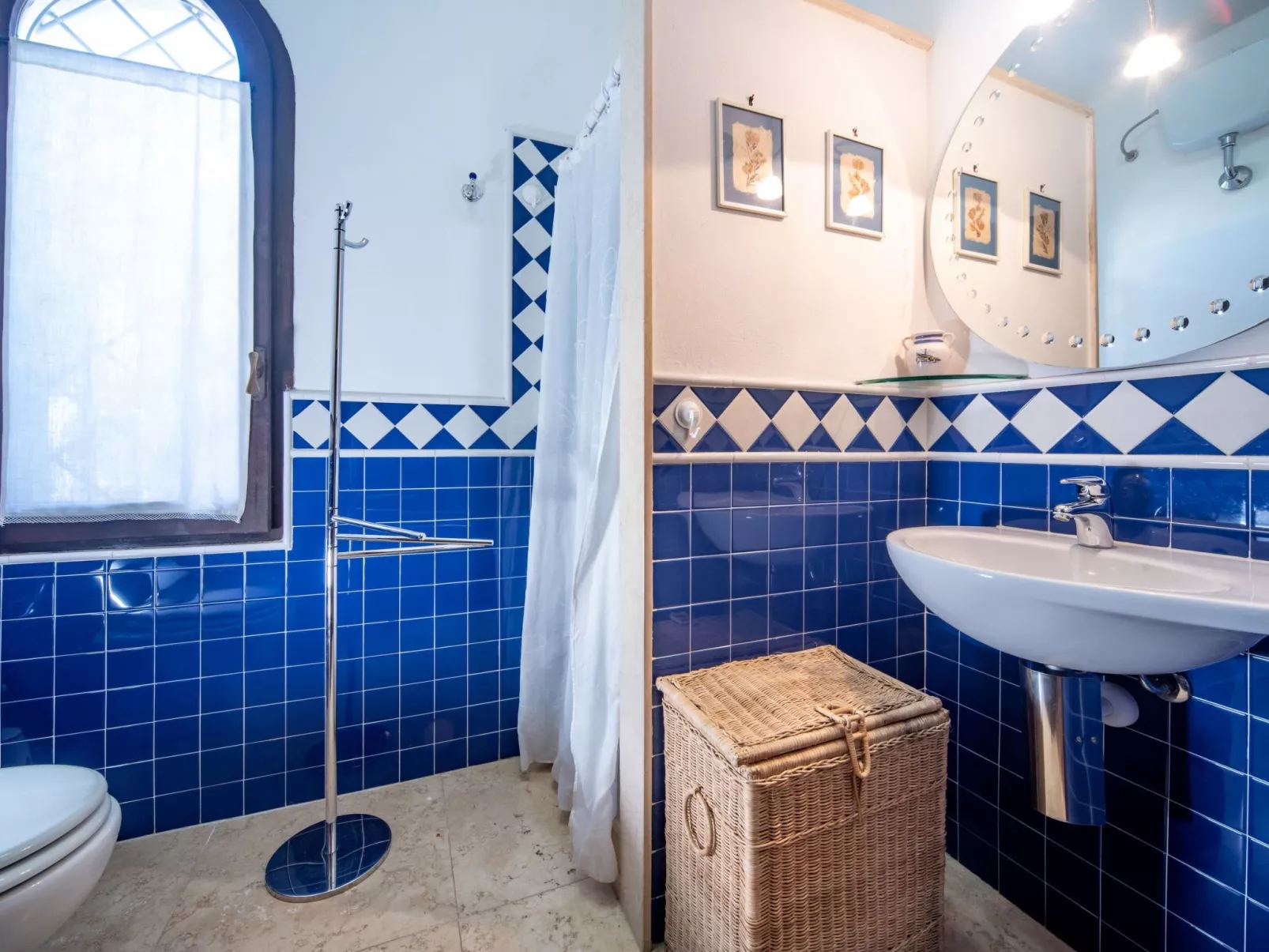 Schöne freistehende Villa nur wenige Schritte vom Strand entfernt in Costa Rei-Image-tags.info