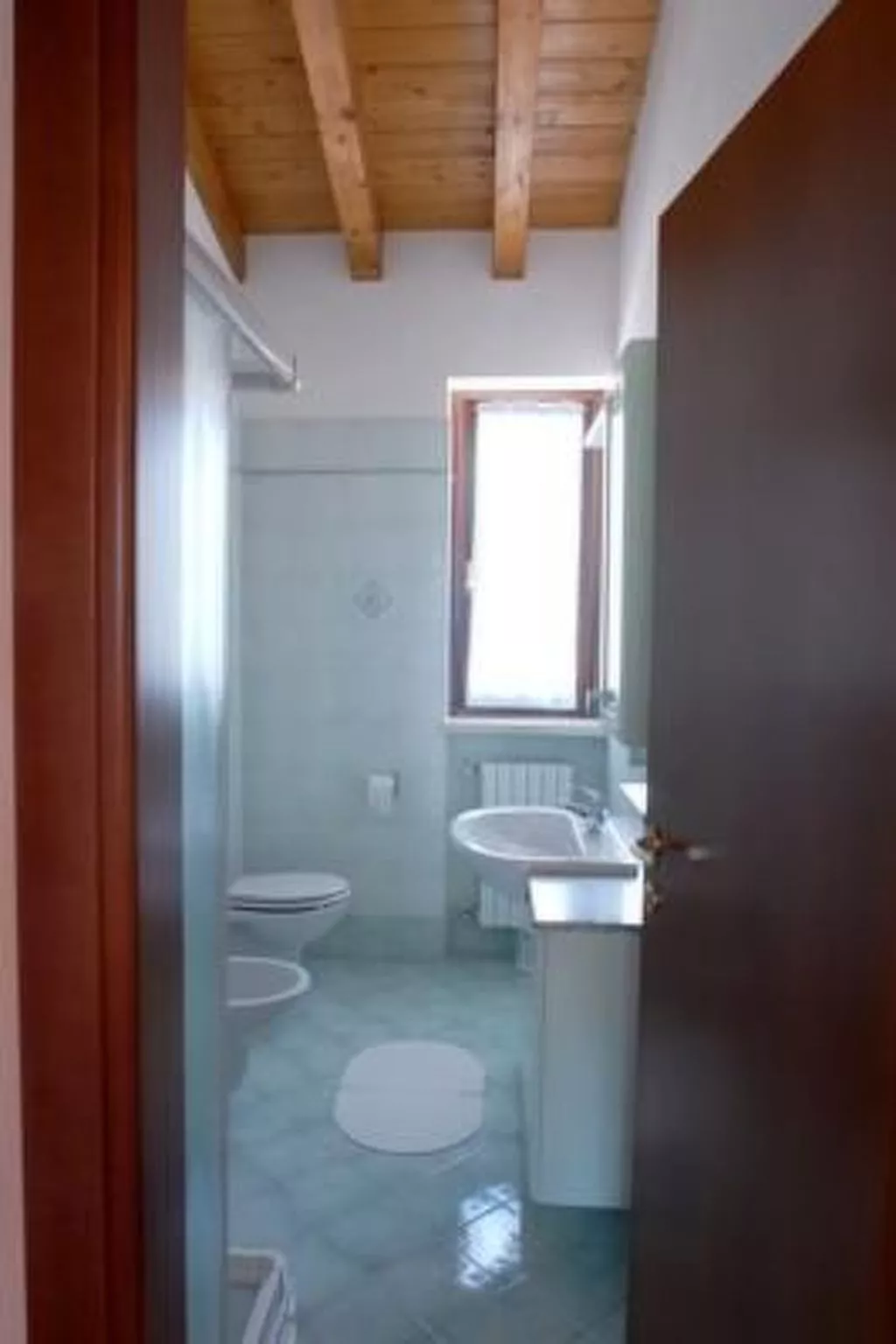 Drei-Zimmer-Wohnung mit Garten-Image-tags.info