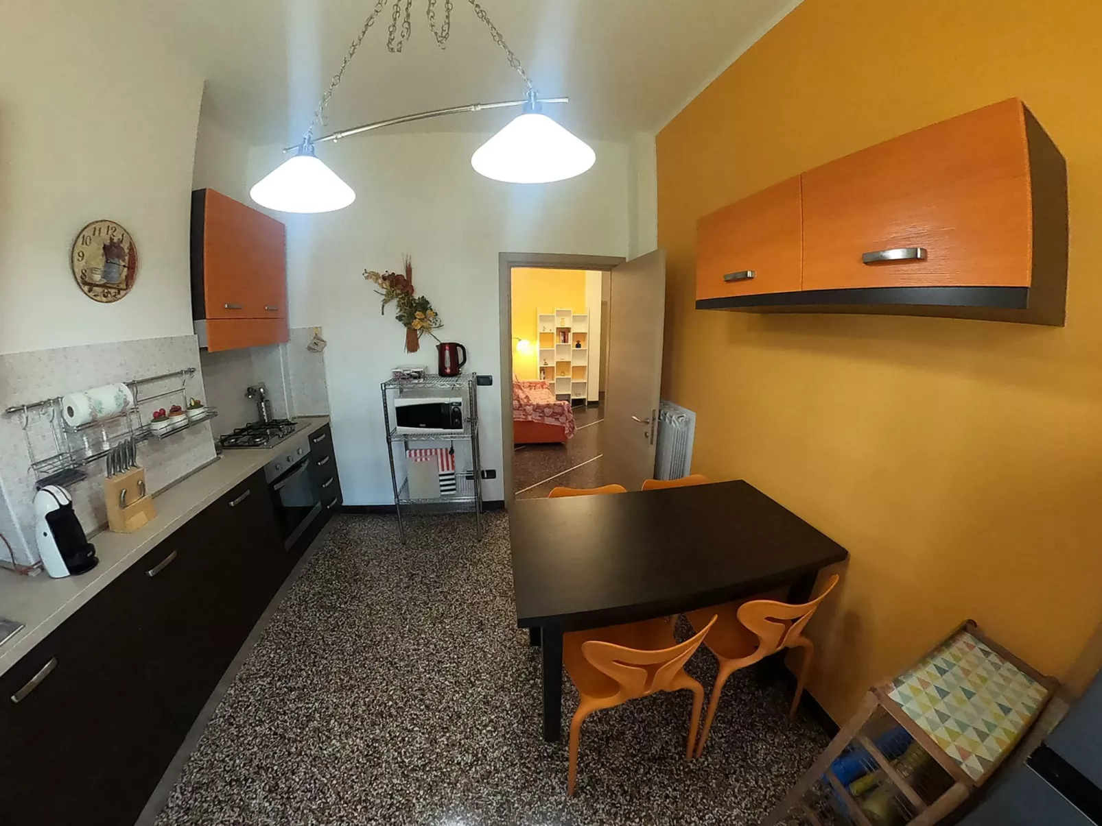 Hübsche Wohnung in Albissola Marina-Binnen