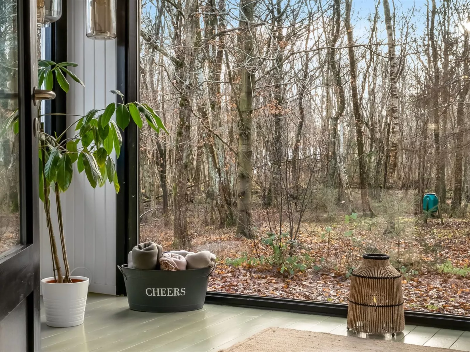 "Dreng" -  from the sea-Buiten