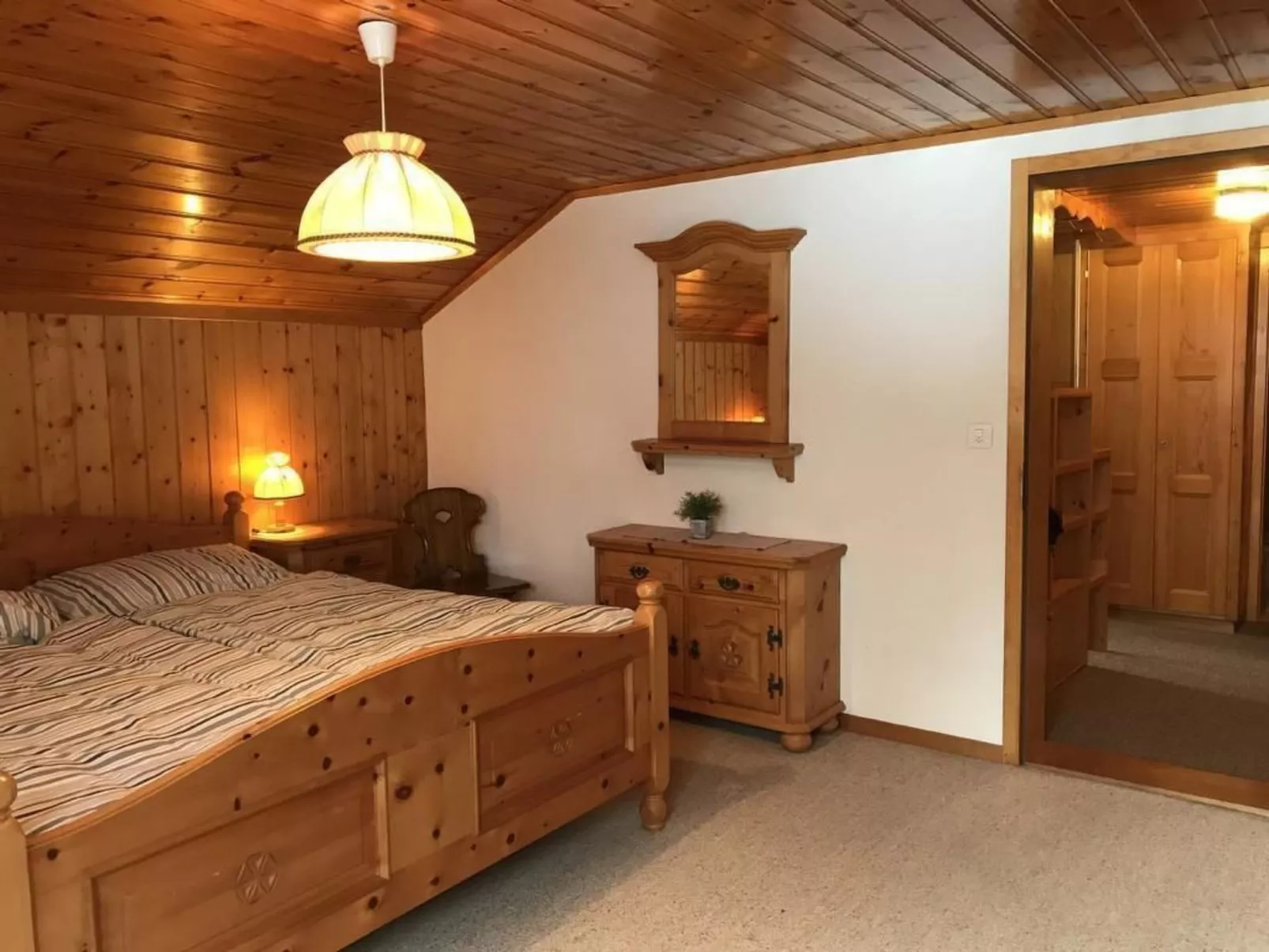 Beim Faulensee 2-Bett Wohnung  1. Stock  West-Binnen