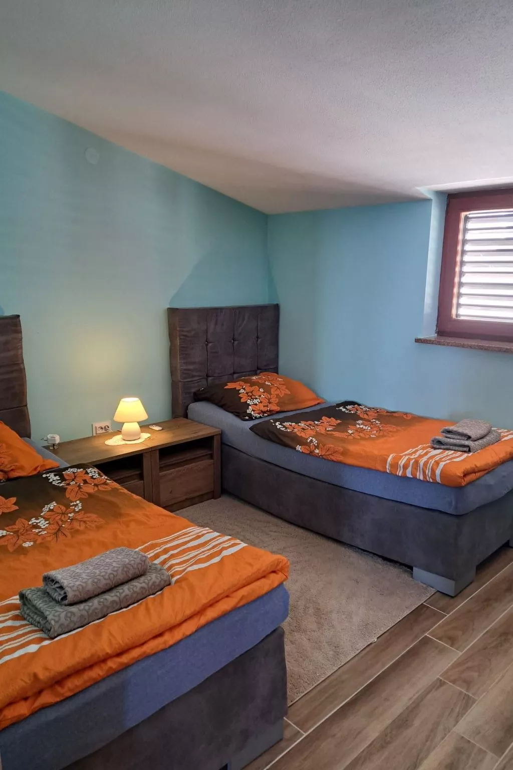 Apartment mit drei Schlafzimmern und Meerblick-Binnen