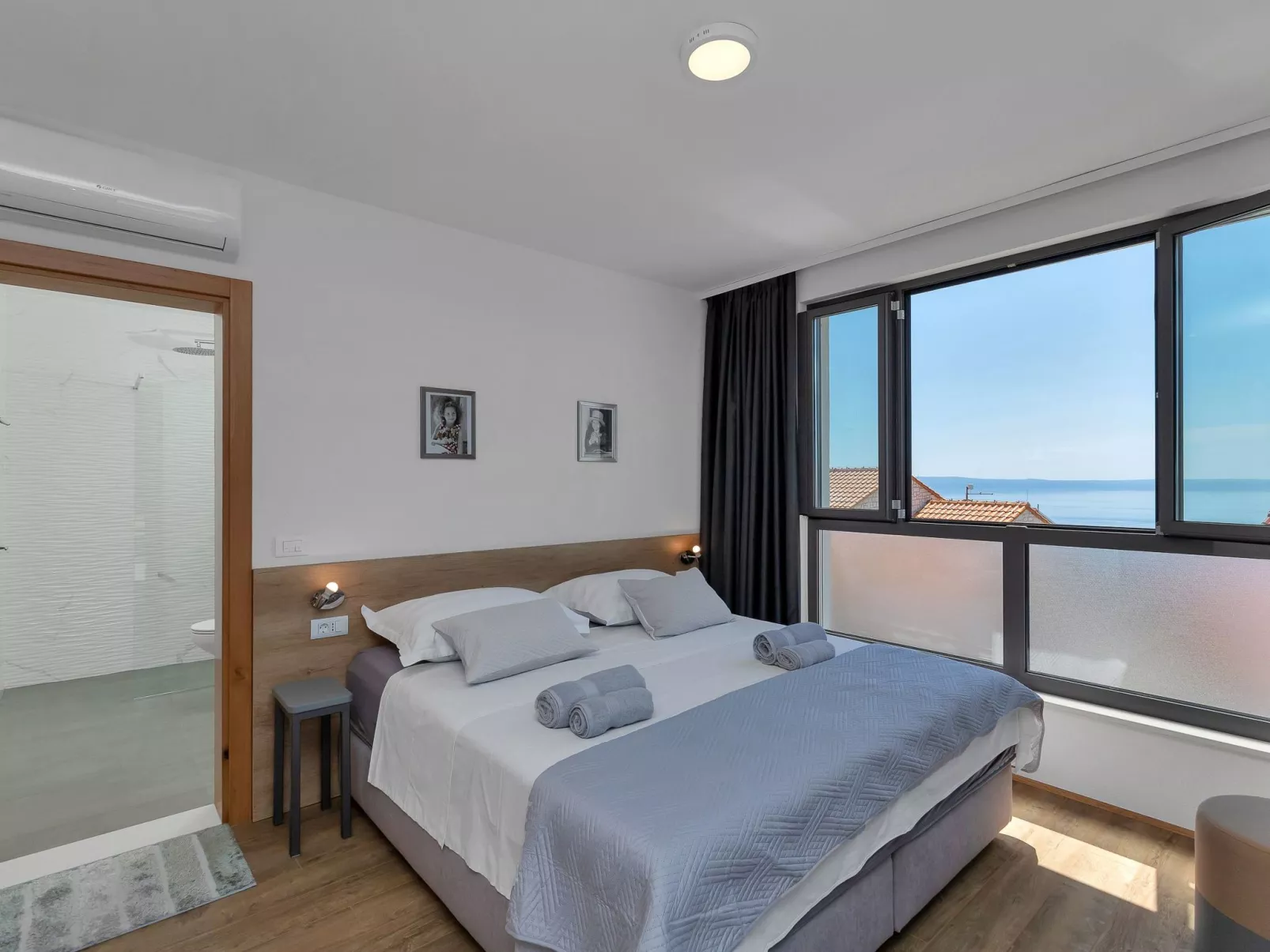 Moderne Villa Smart mit Pool und Meerblick-Binnen