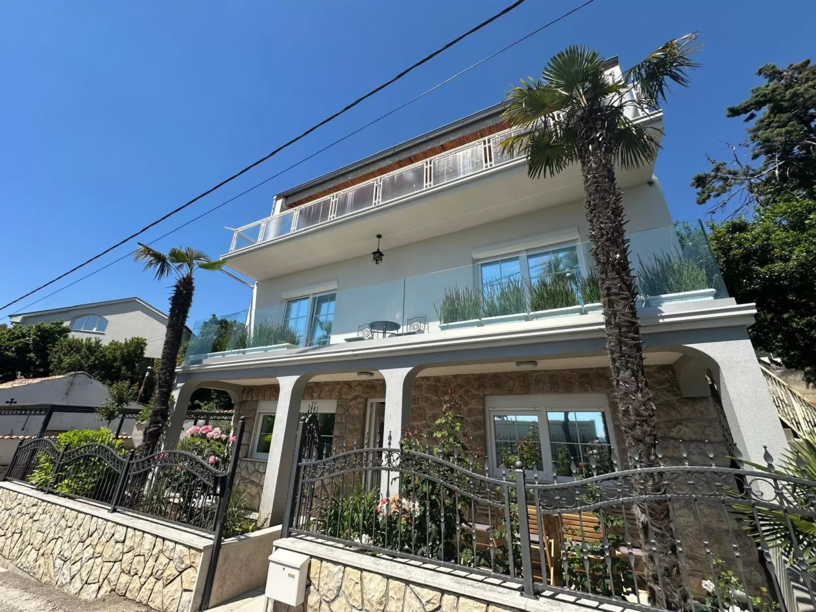 Apartment Toma 1-Buiten