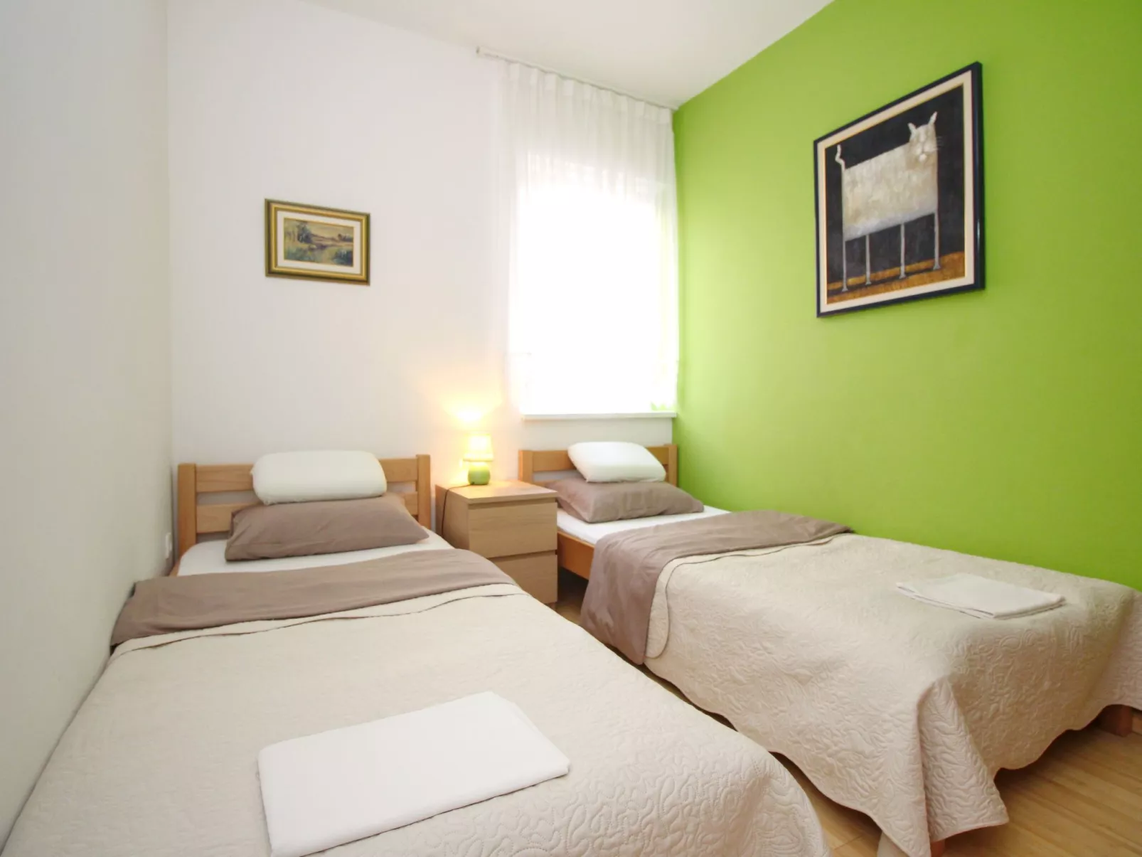 Neue Ferienwohnung in Baška mit Eigener Terrasse - Binnen