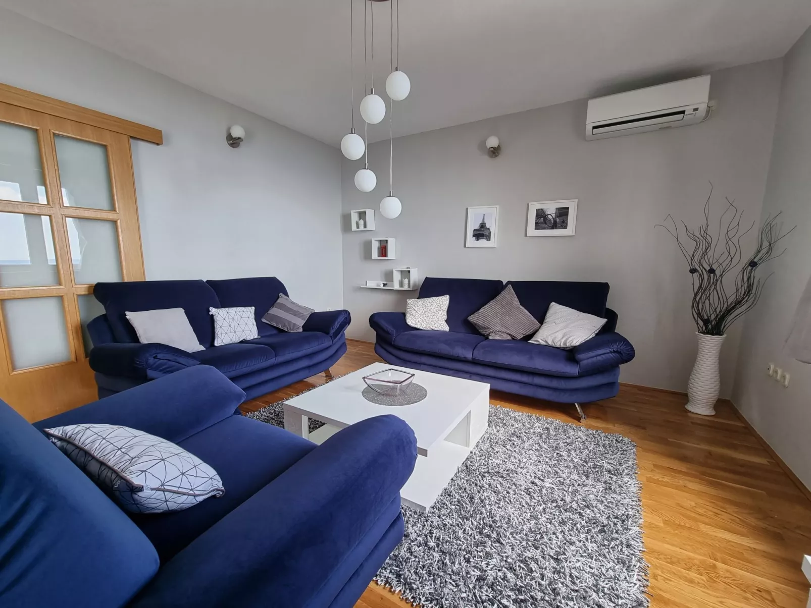 In Veliko Brdo mit Privatem Pool-Binnen