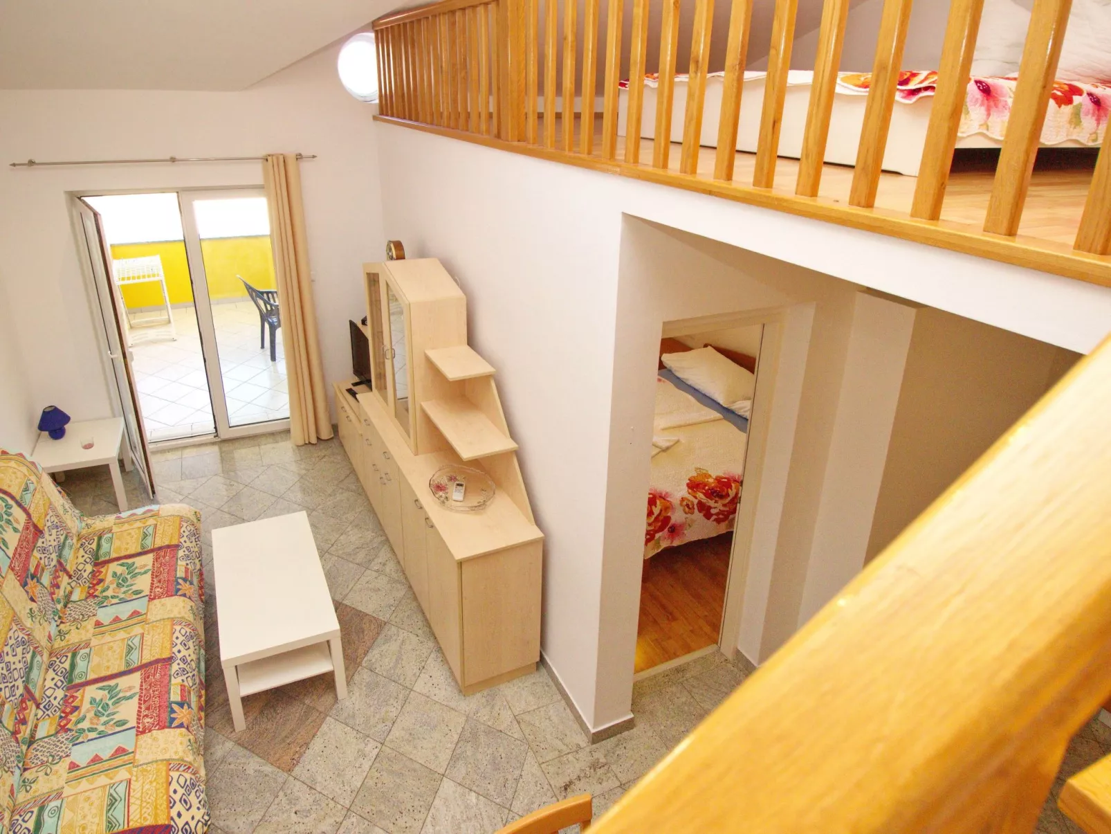 In Baška mit Eigenem Balkon-Binnen