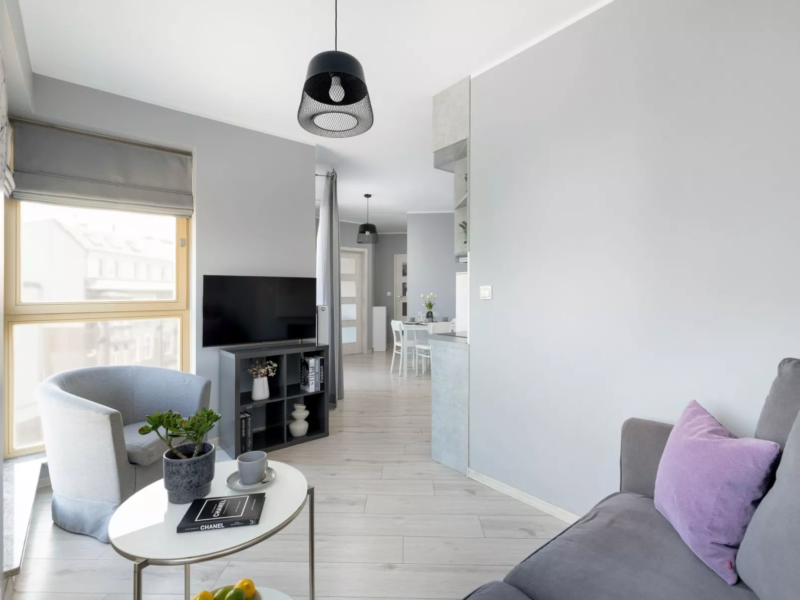 Apartment Ambria III-Image-tags.info