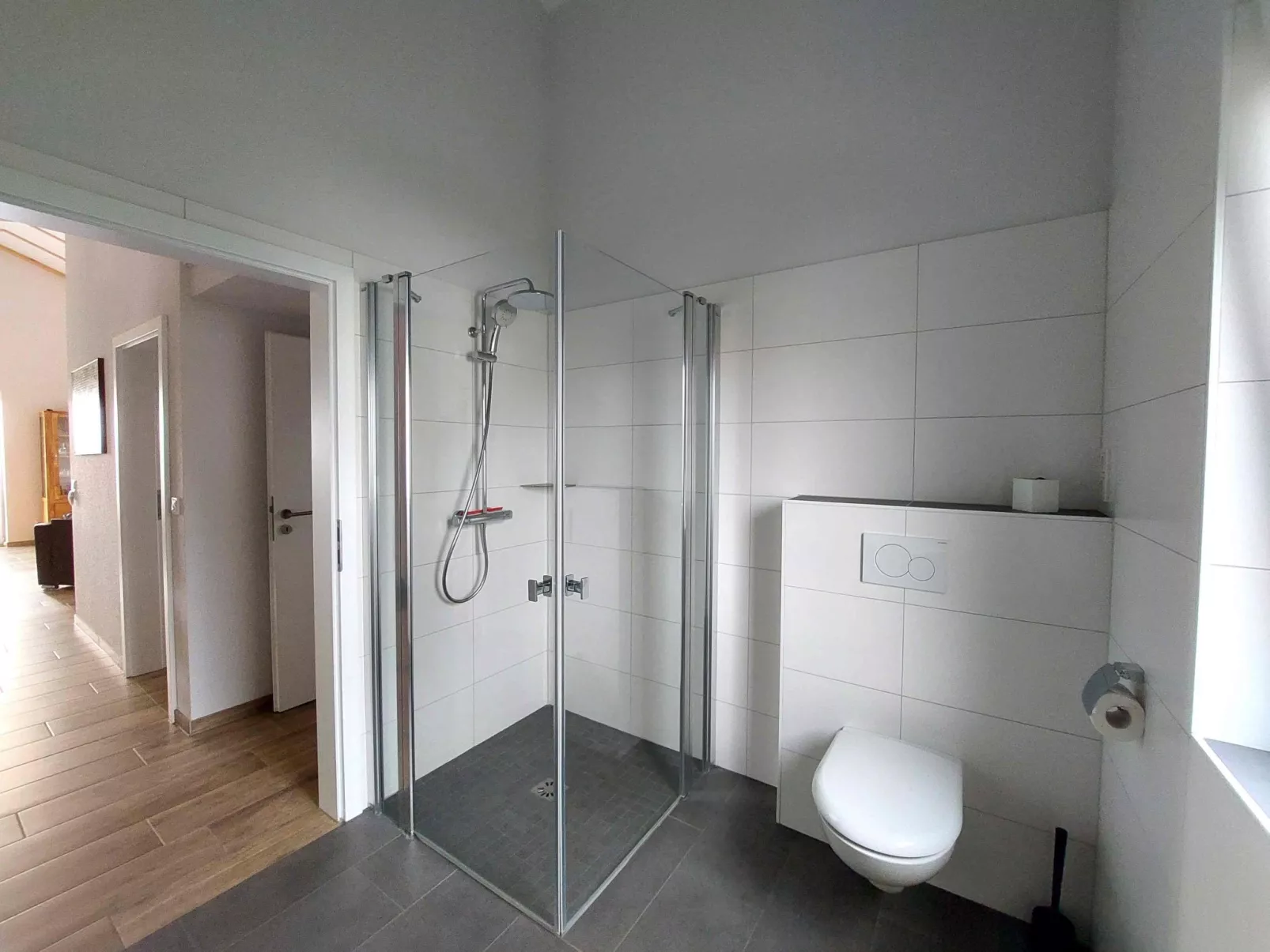 G13 Ferienhaus mit Garten und Fahrradschuppen-Binnen