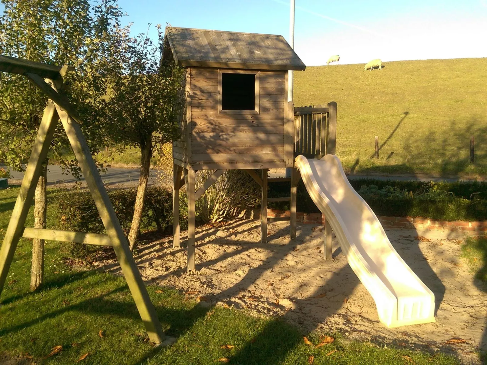 Das Marschenhaus-Buiten