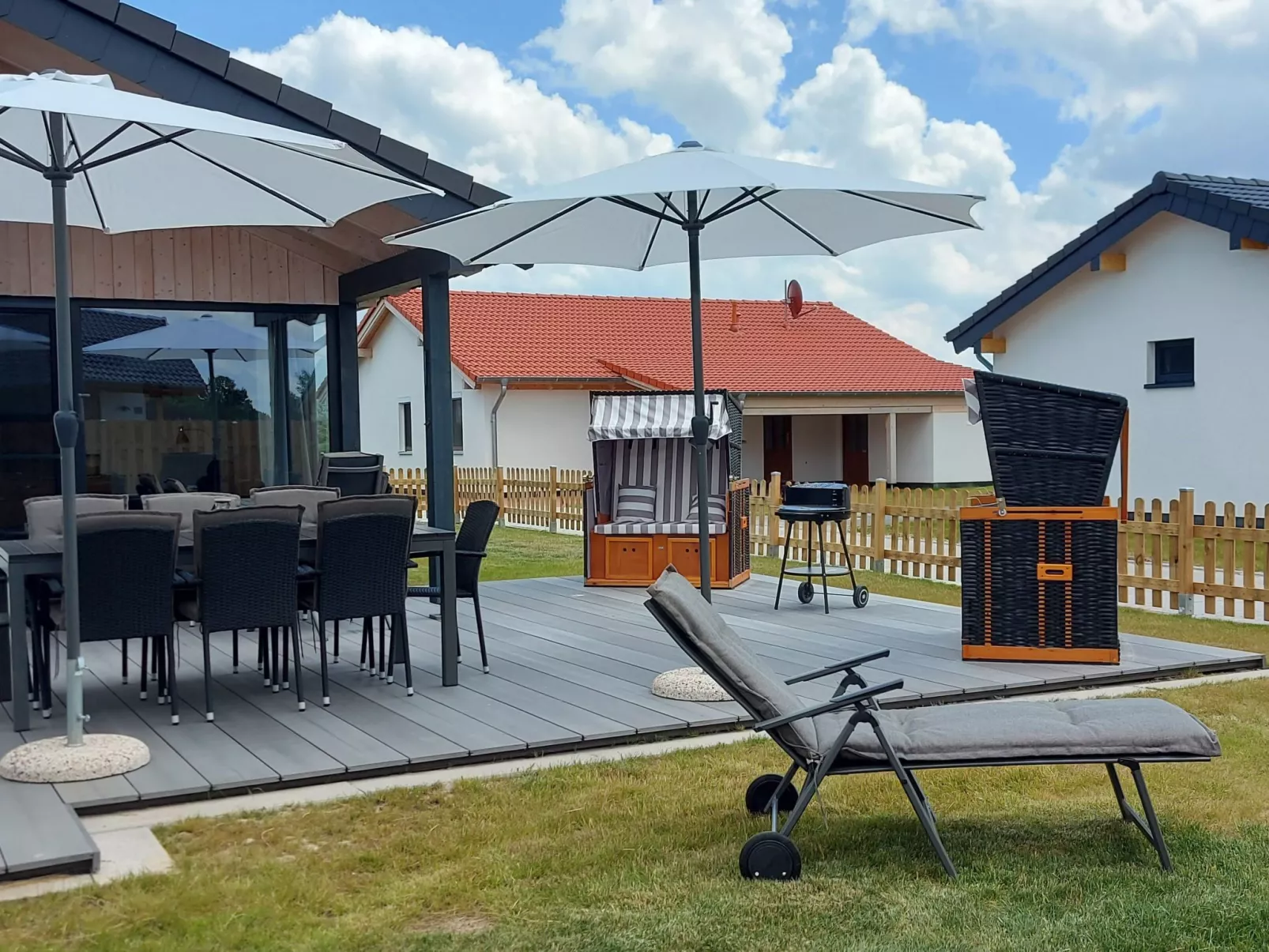 G5 Ferienhaus mit Garten in Eckwarderhörne-Buiten