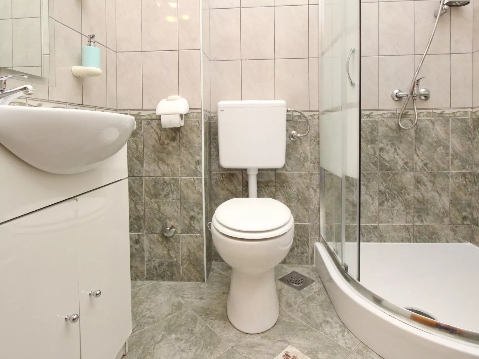 Charmante Ferienwohnung in Baška mit Eigenem Balkon-Binnen