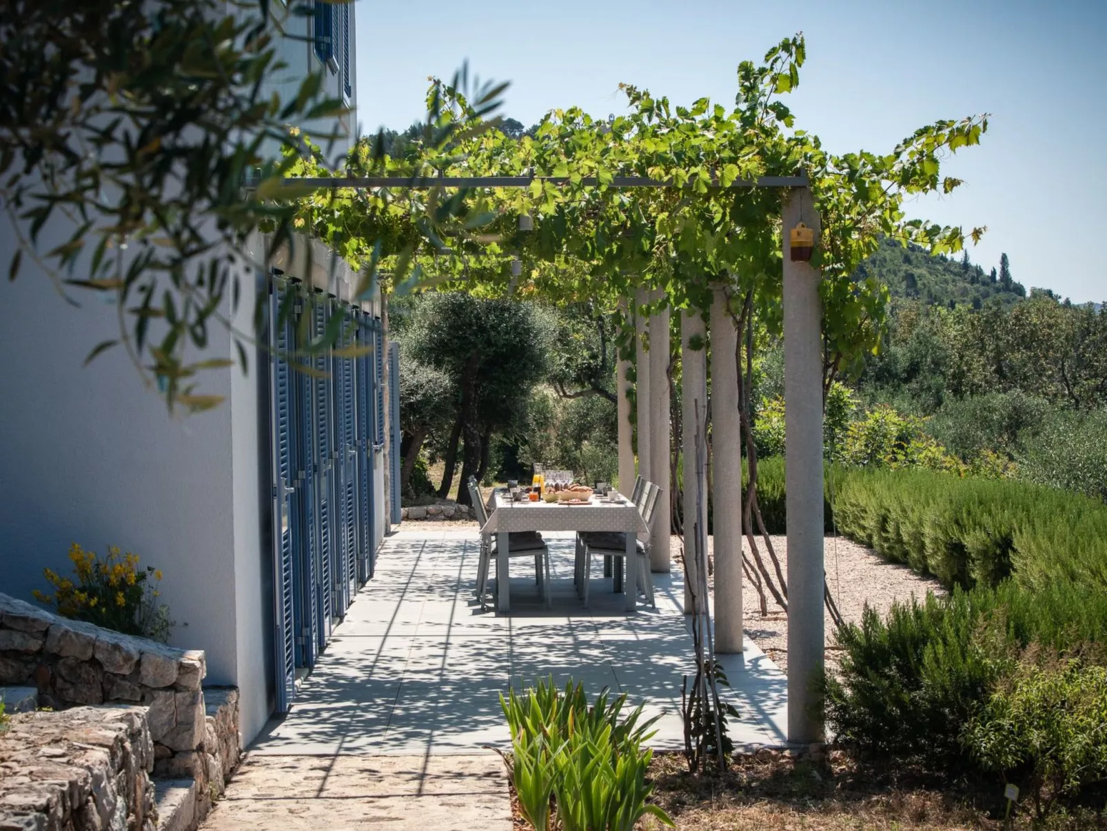 Villa Ella mit Infinity-Pool-Buiten