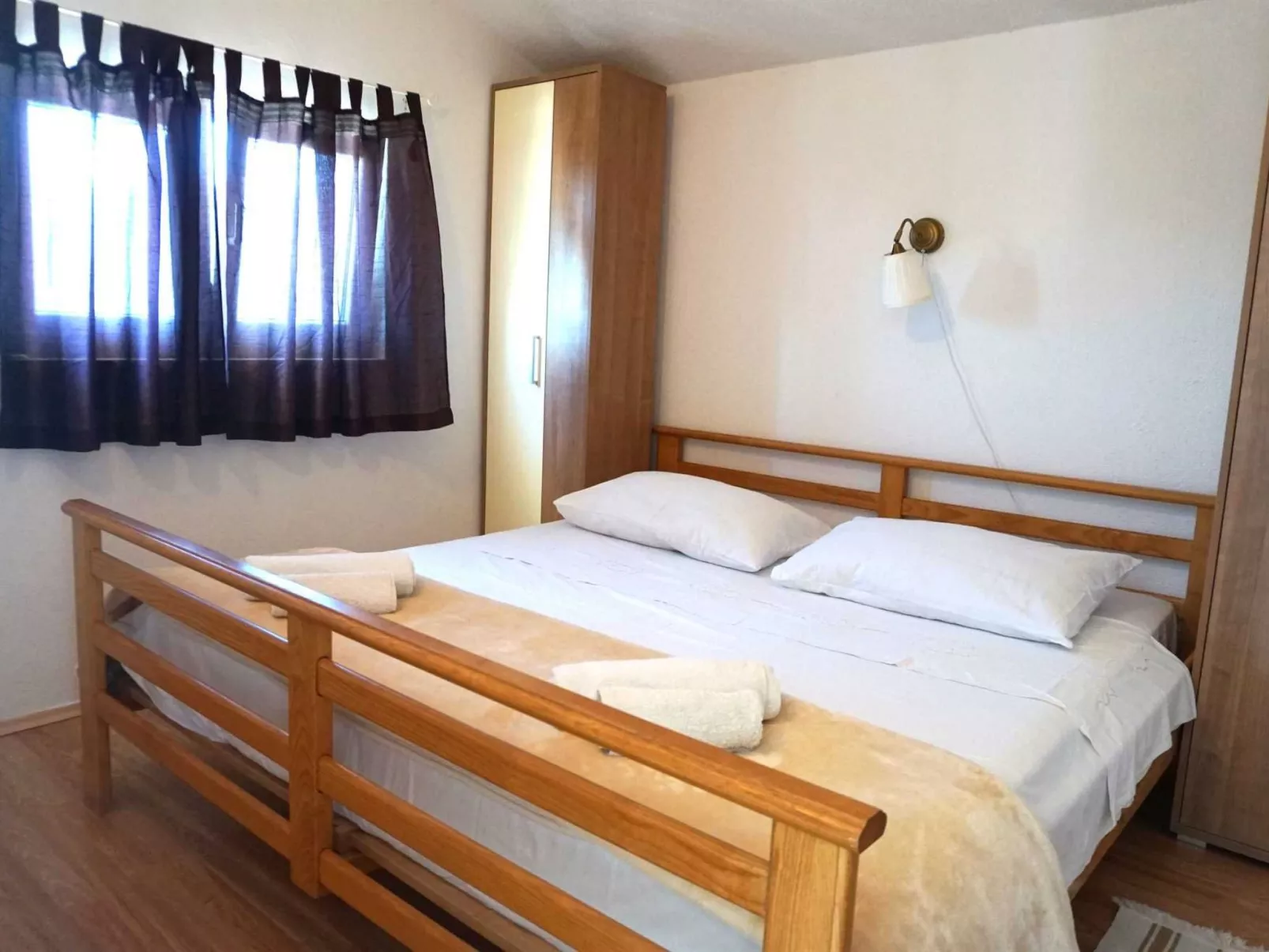 Mit privatem Pool-Binnen