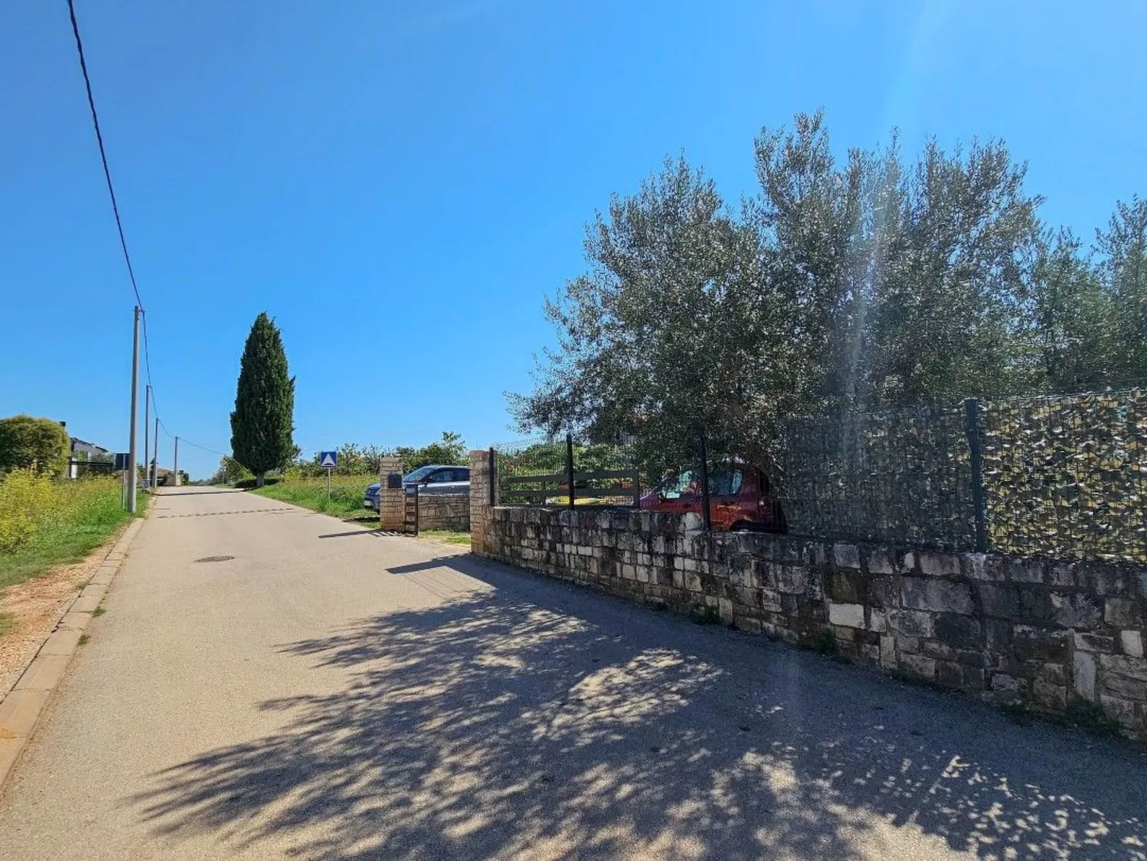 Wohnung für bis zu 6 Personen mit Schwimmbad-Buiten