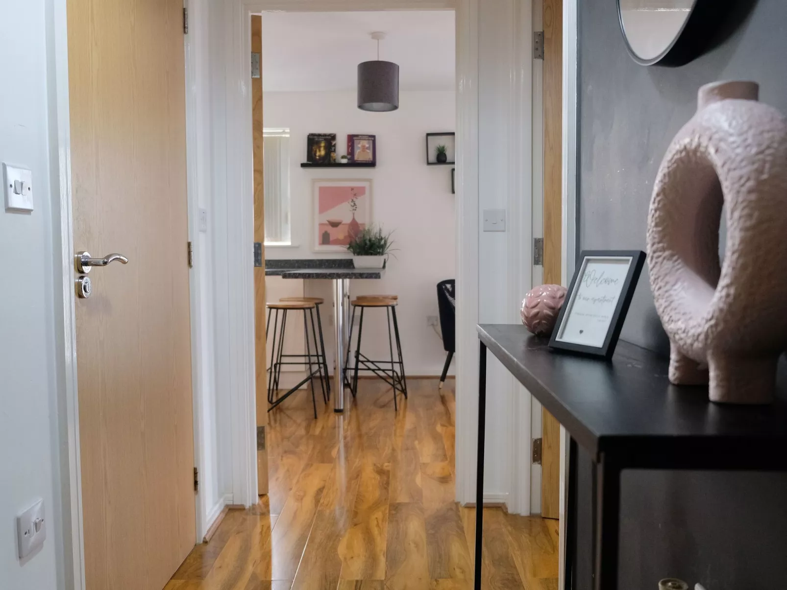 1-Schlafzimmer-Wohnung, 3 Gäste mit Parkplatz und Wi-Fi-Image-tags.info