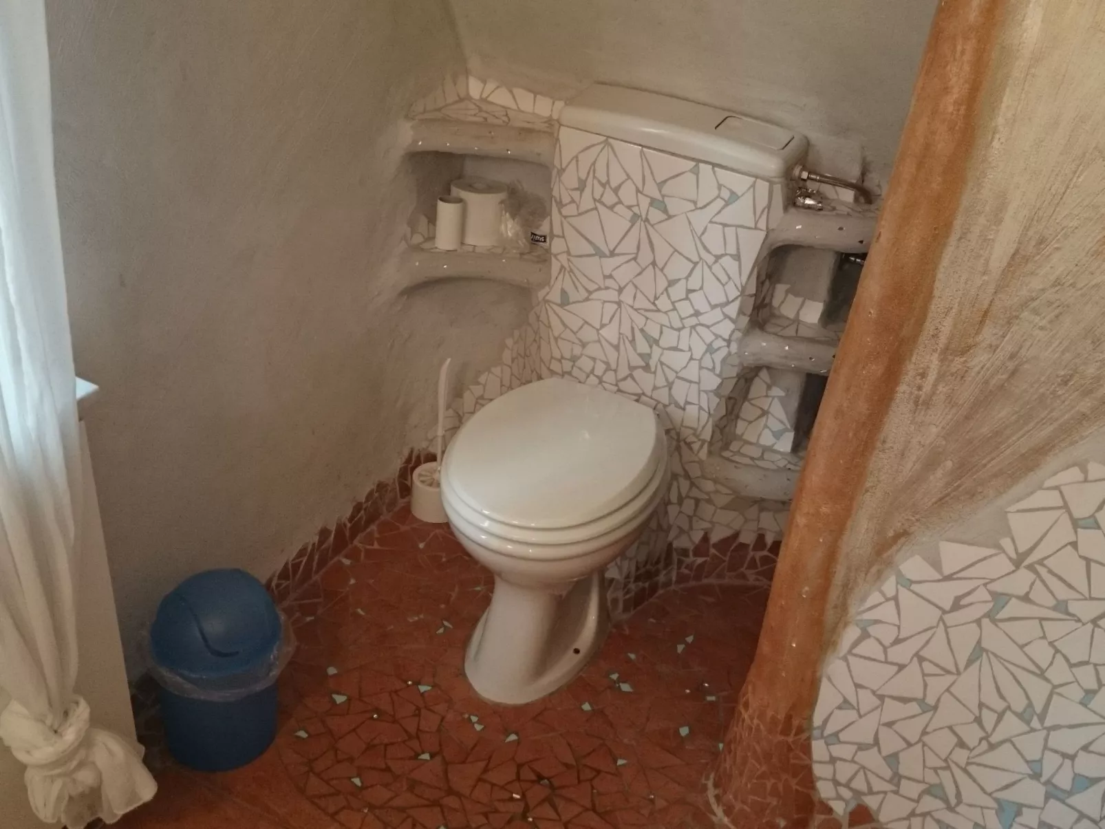 In ruhiger Lage am Waldrand mit Terrasse und großem Grundstück-Binnen