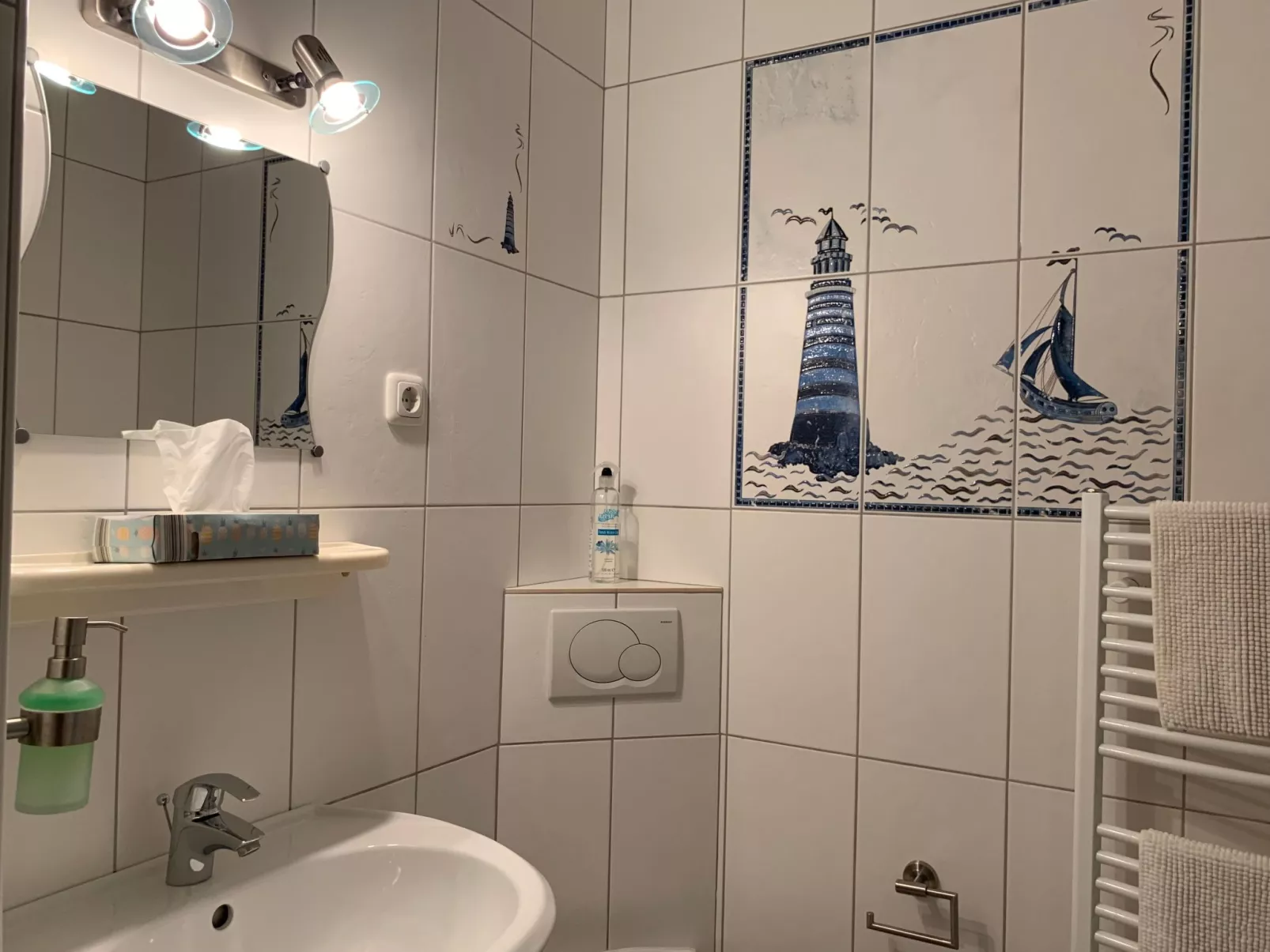 Elbe-Ferienwohnung mit Terrasse nah am Zentrum-Binnen