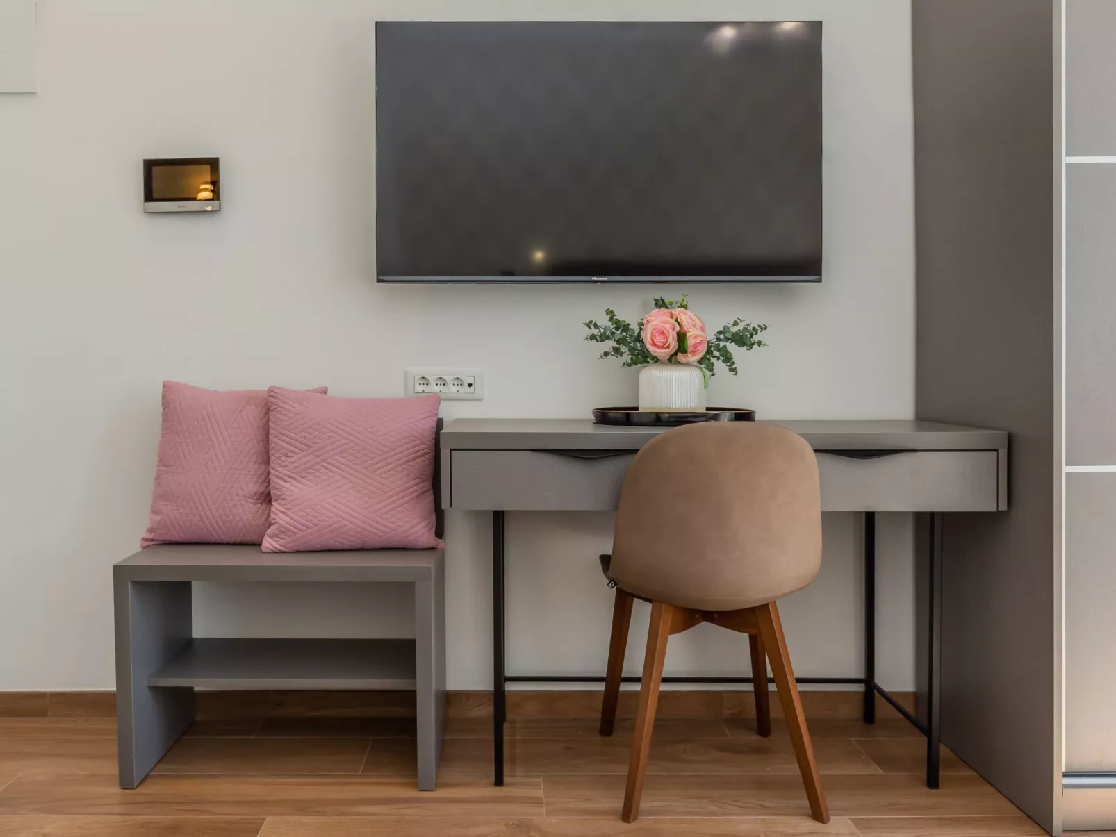 In Dugopolje mit Privatem Pool-Binnen